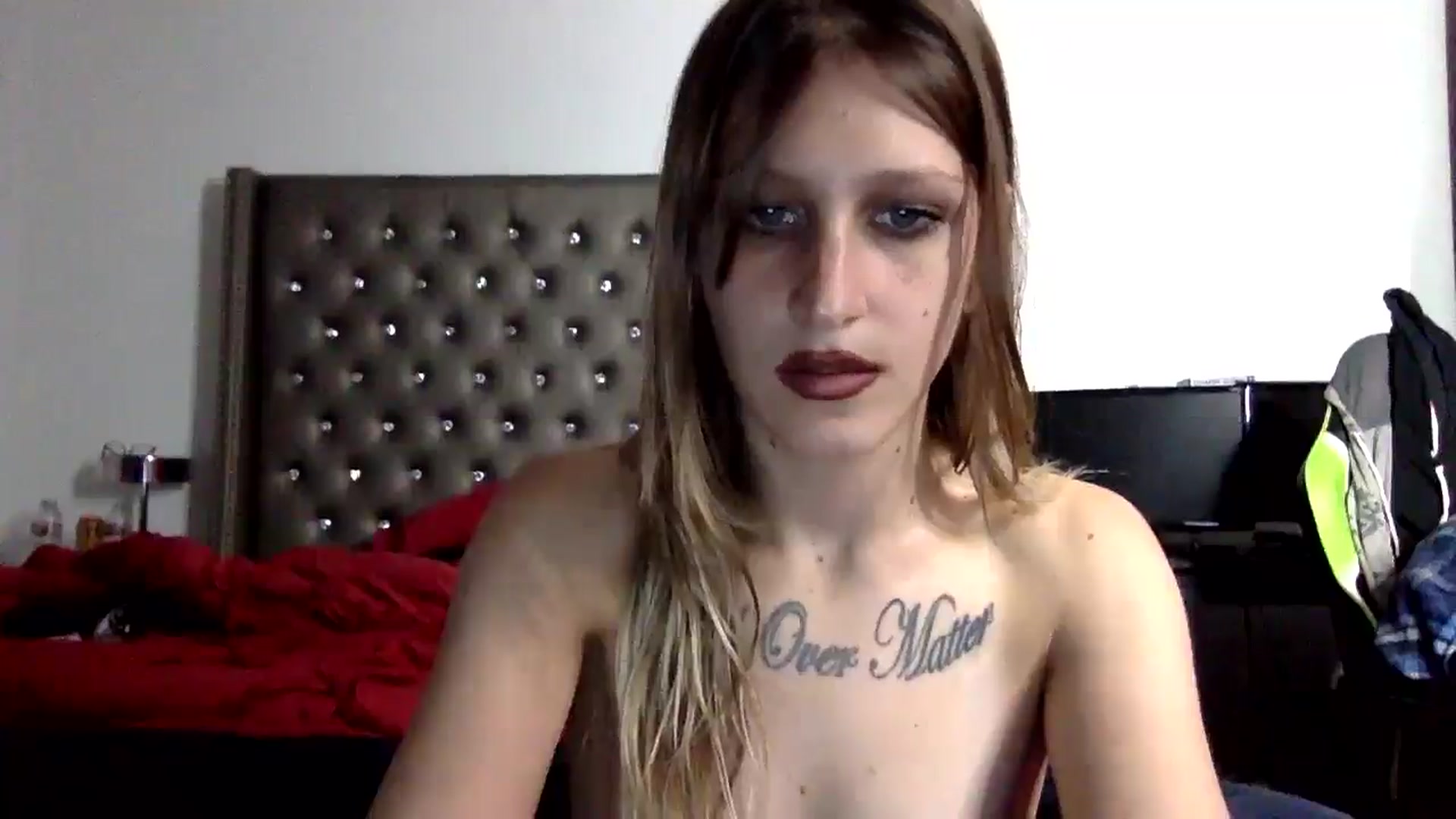 Gallery image thumbnail from Kezzlovesyou's myfreecams stream on, 01/02/2025, 02:14 image 20 of 20