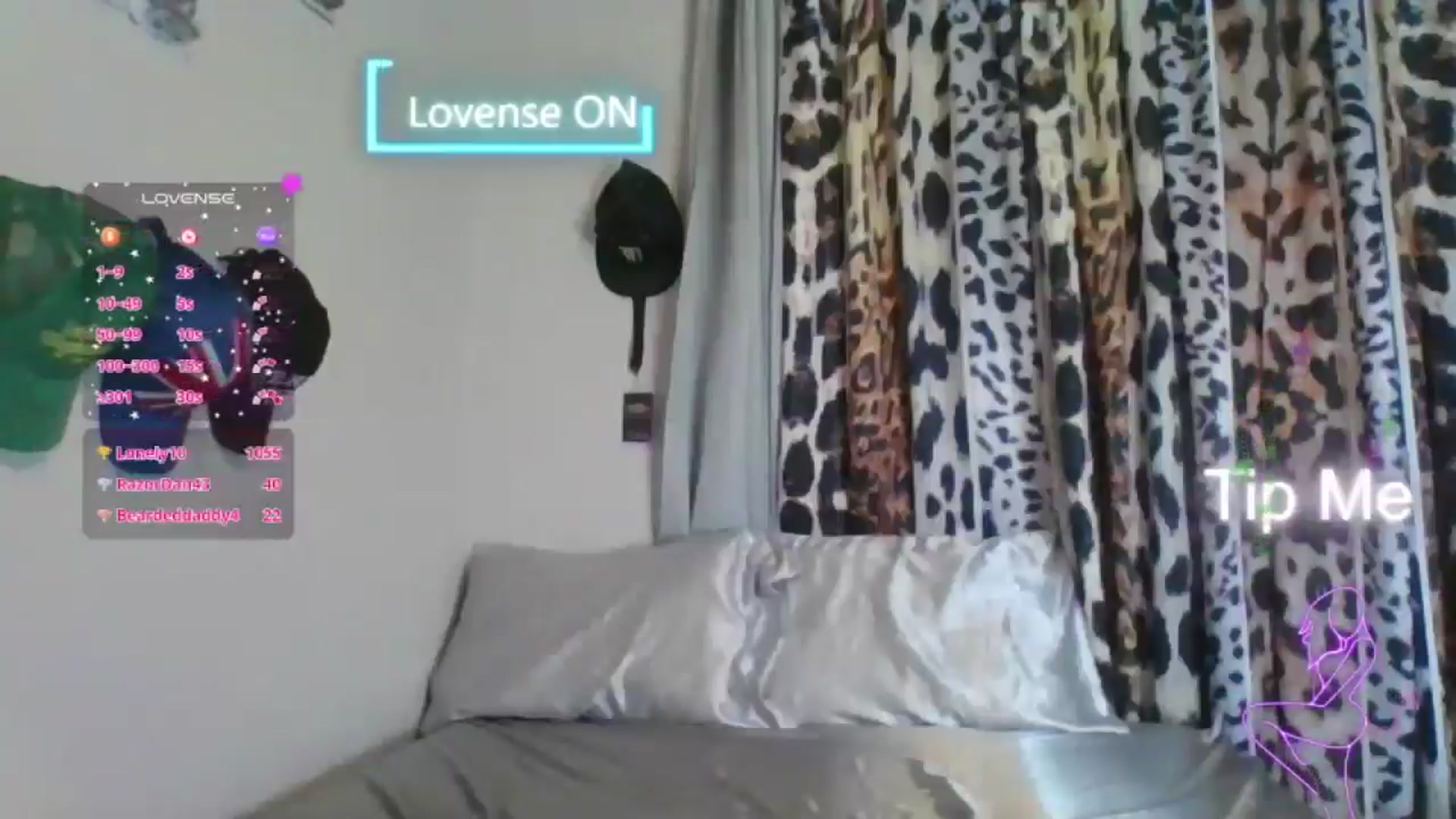 Gallery image thumbnail from Kezzlovesyou's myfreecams stream on, 01/21/2025, 03:25 image 9 of 20