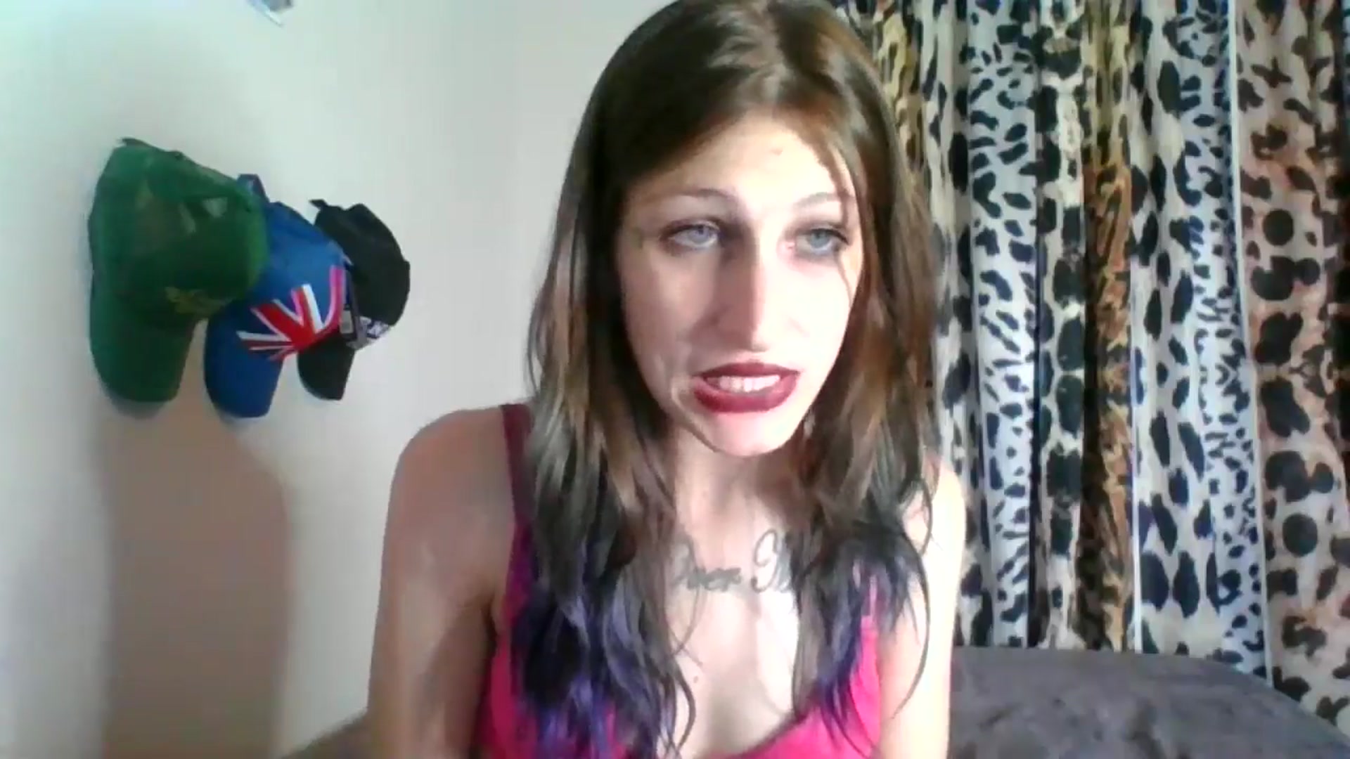Gallery image thumbnail from Kezzlovesyou's myfreecams stream on, 02/05/2025, 08:17 image 5 of 20