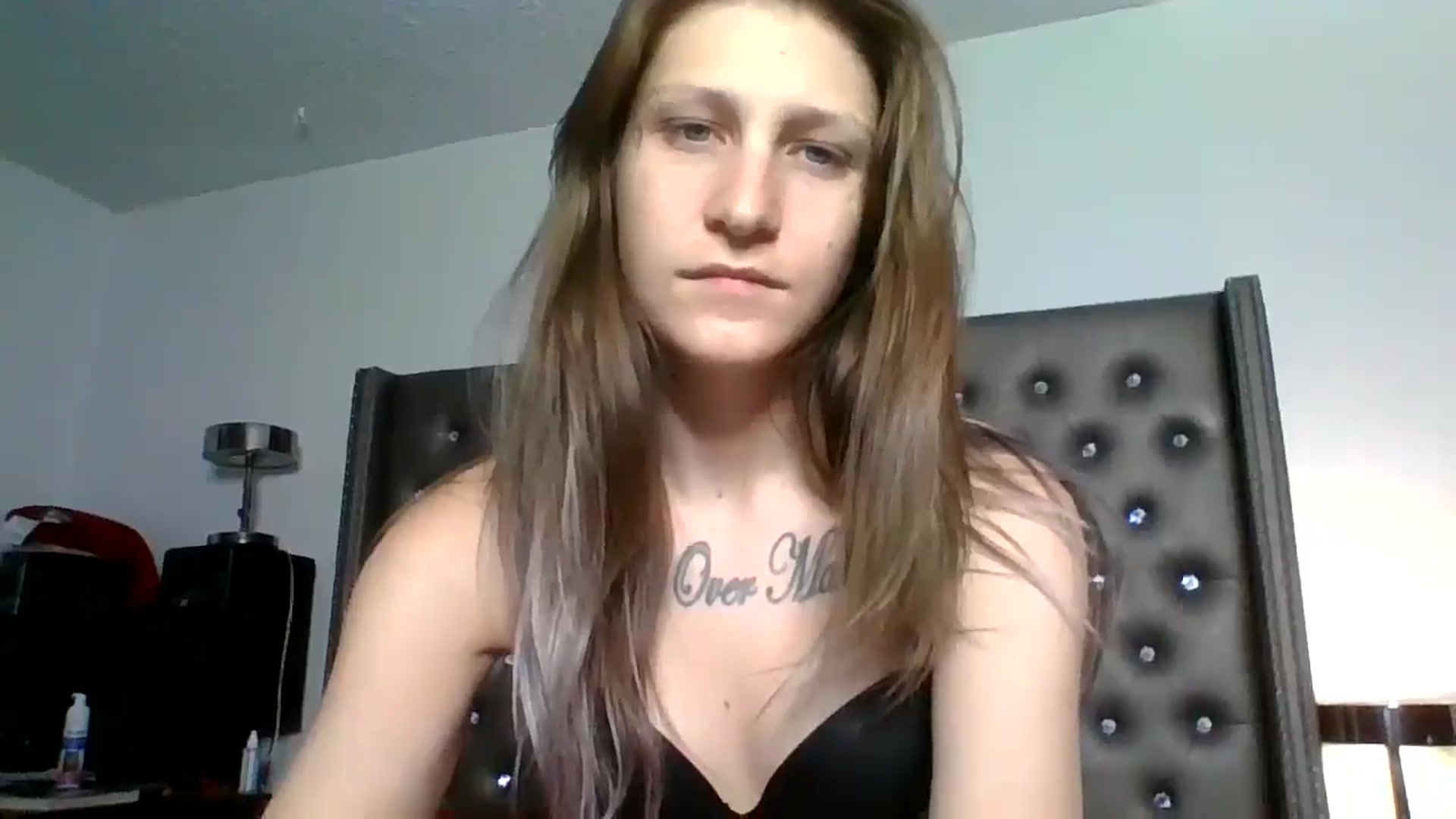 Gallery image thumbnail from Kezzlovesyou's myfreecams stream on, 03/21/2025, 07:48 image 20 of 20