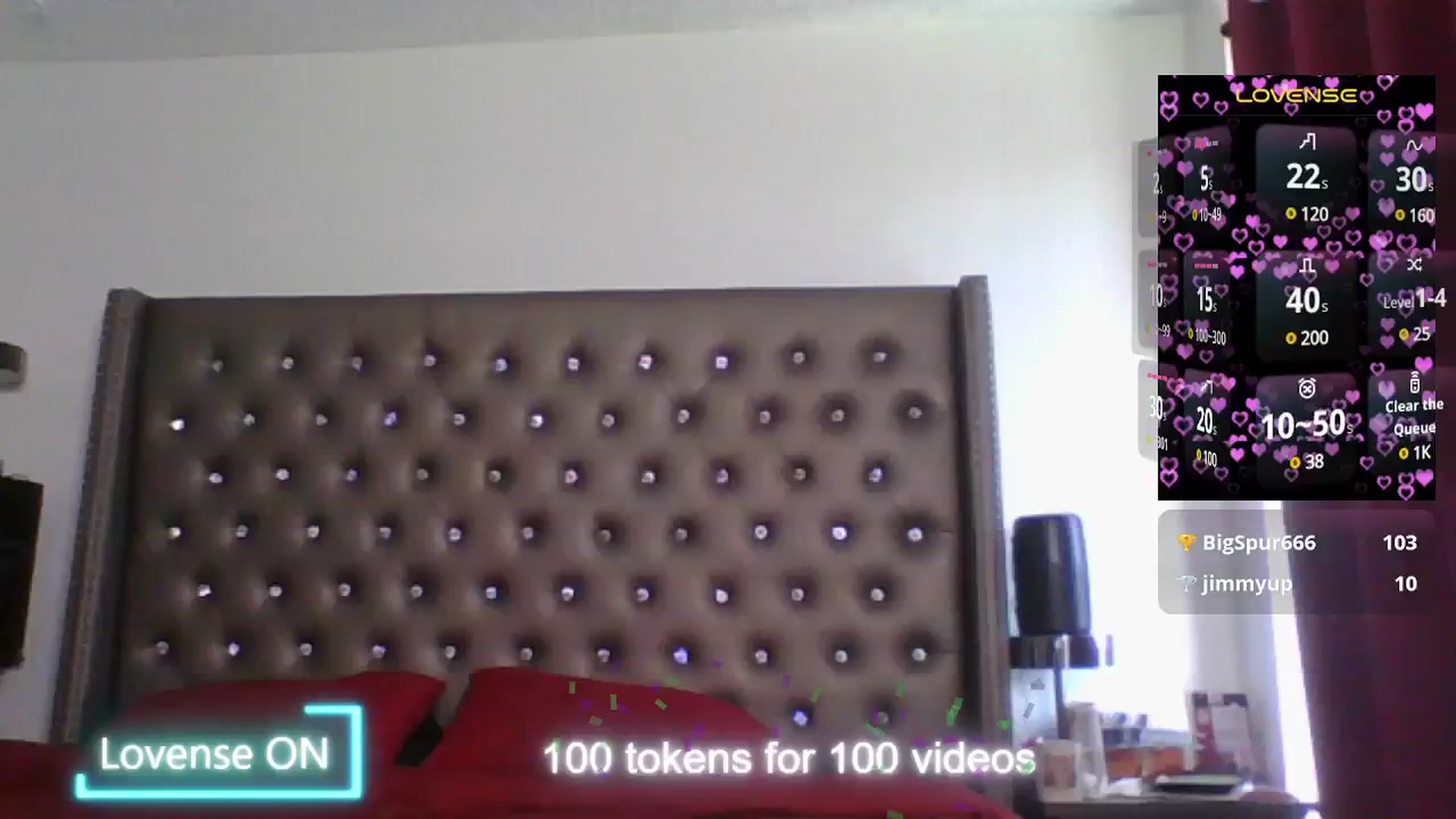 Gallery image thumbnail from Kezzlovesyou's myfreecams stream on, 05/19/2025, 20:09 image 8 of 20