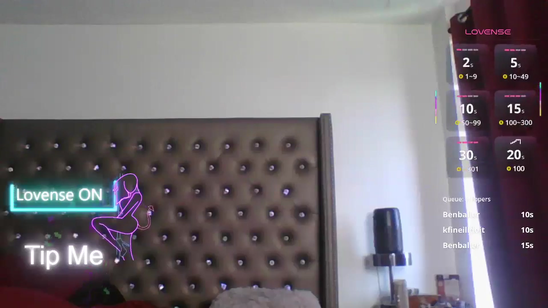 Gallery image thumbnail from Kezzlovesyou's myfreecams stream on, 06/18/2025, 23:17 image 3 of 20