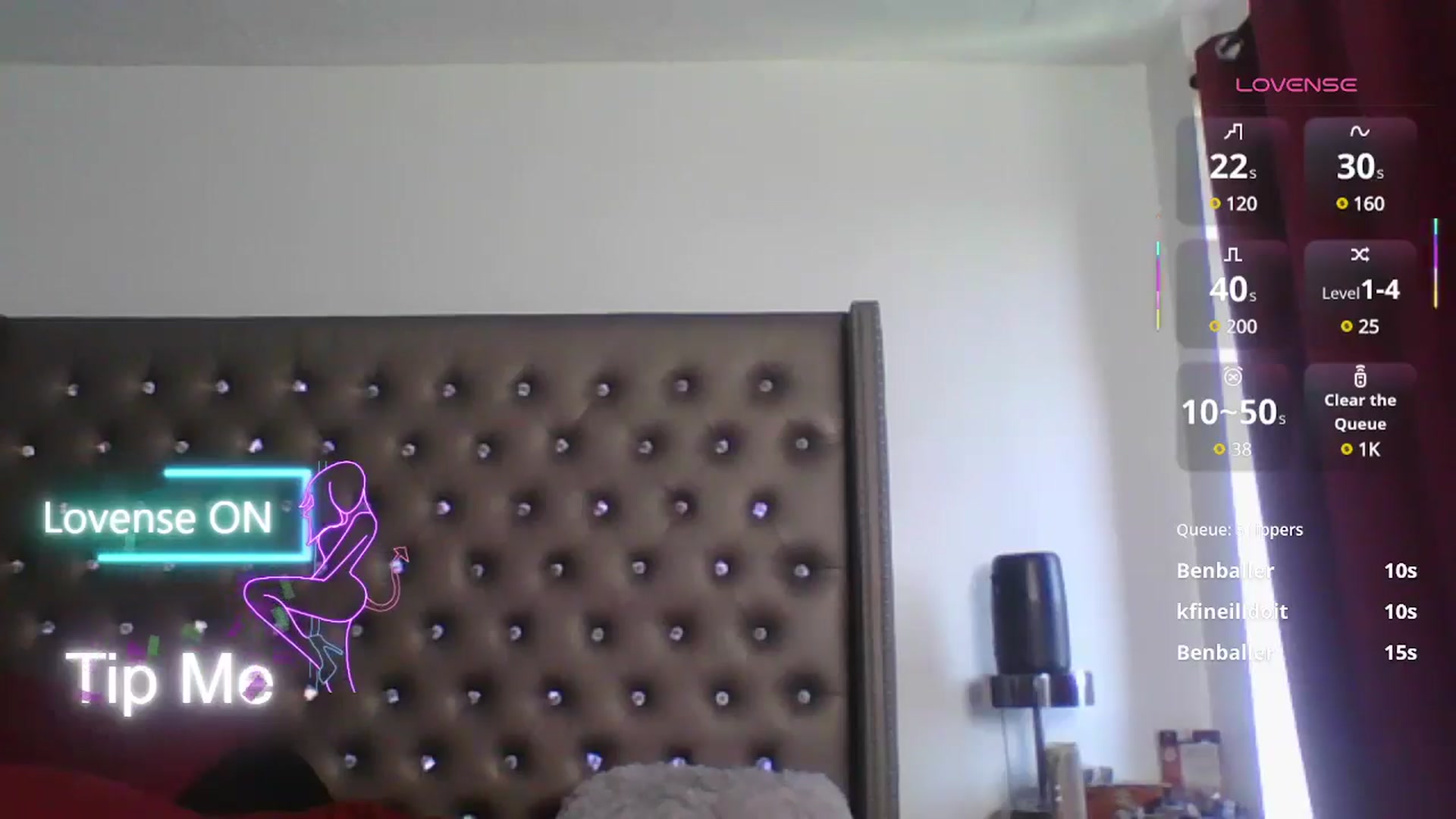 Gallery image thumbnail from Kezzlovesyou's myfreecams stream on, 06/18/2025, 23:17 image 4 of 20
