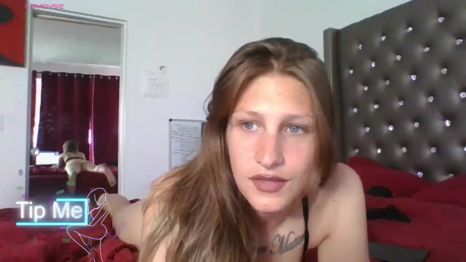 Gallery image thumbnail from Kezzlovesyou's myfreecams stream on, 06/22/2025, 24:51 image 3 of 20