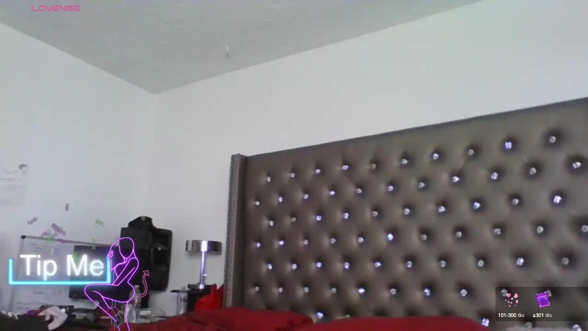 Gallery image thumbnail from Kezzlovesyou's myfreecams stream on, 06/29/2025, 24:56 image 20 of 20