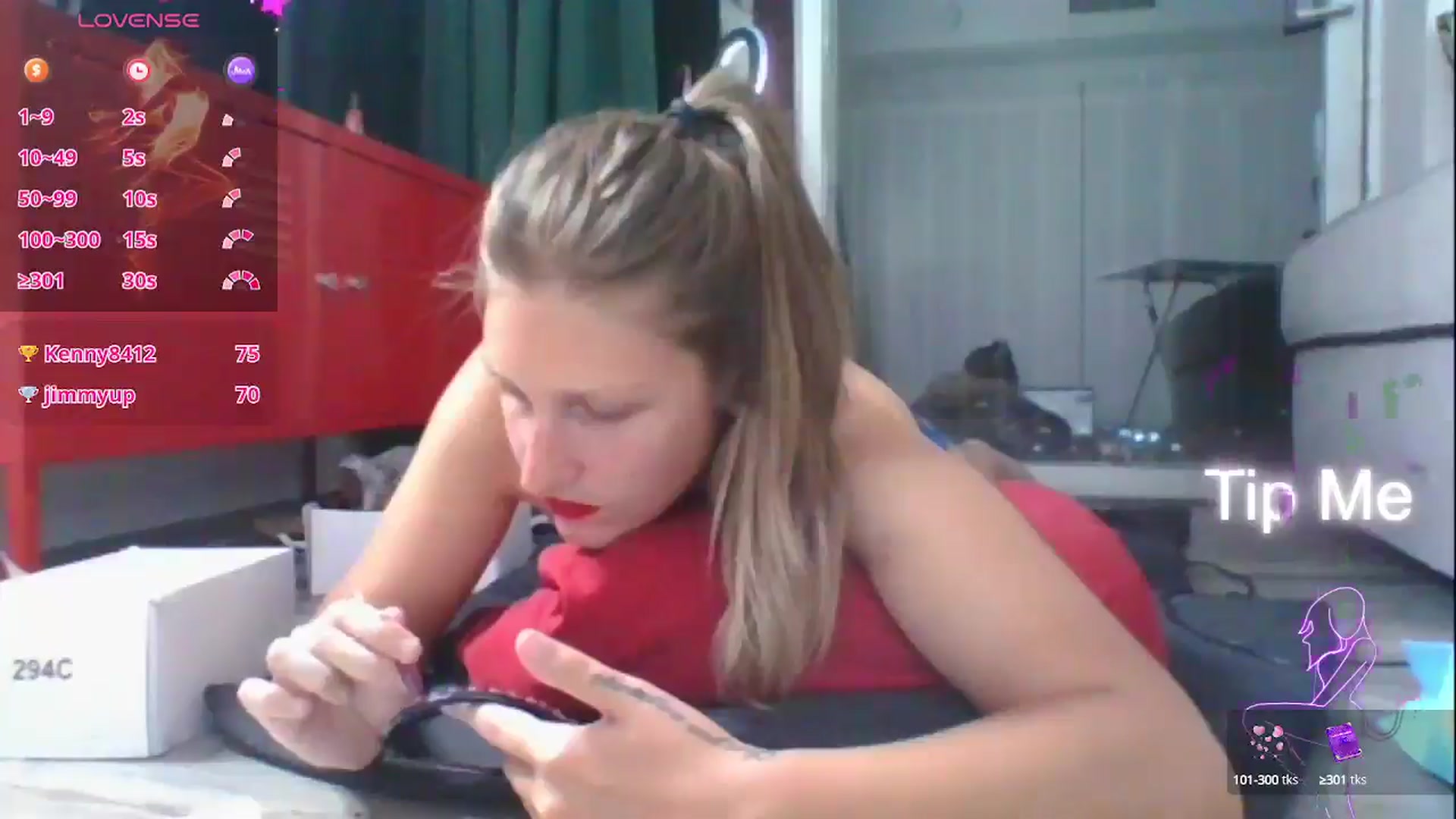 Gallery image thumbnail from Kezzlovesyou's myfreecams stream on, 08/08/2025, 04:49 image 3 of 20