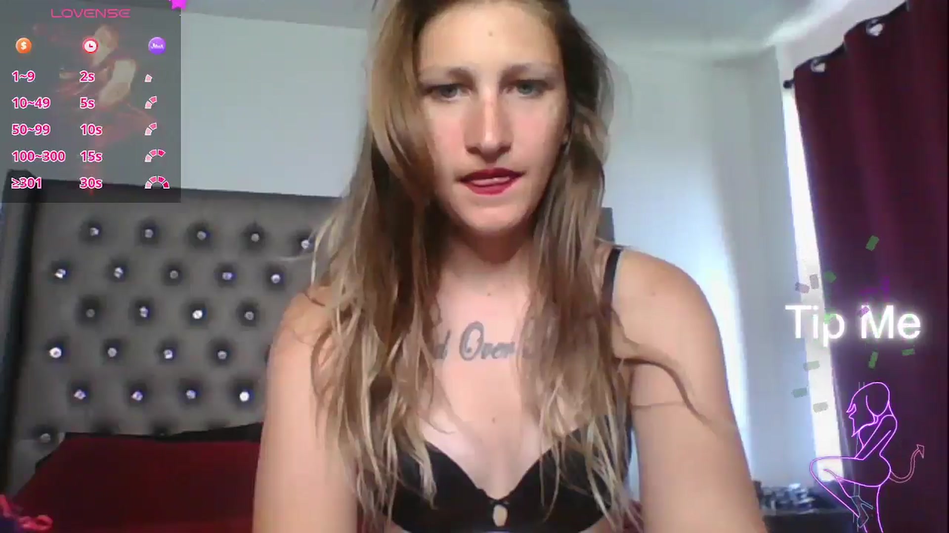 Gallery image thumbnail from Kezzlovesyou's myfreecams stream on, 08/11/2025, 21:56 image 2 of 20