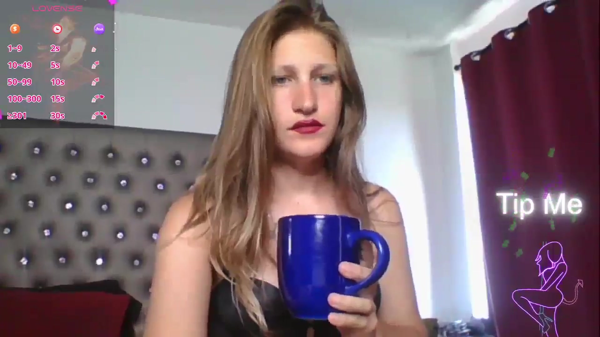 Gallery image thumbnail from Kezzlovesyou's myfreecams stream on, 08/11/2025, 21:56 image 17 of 20