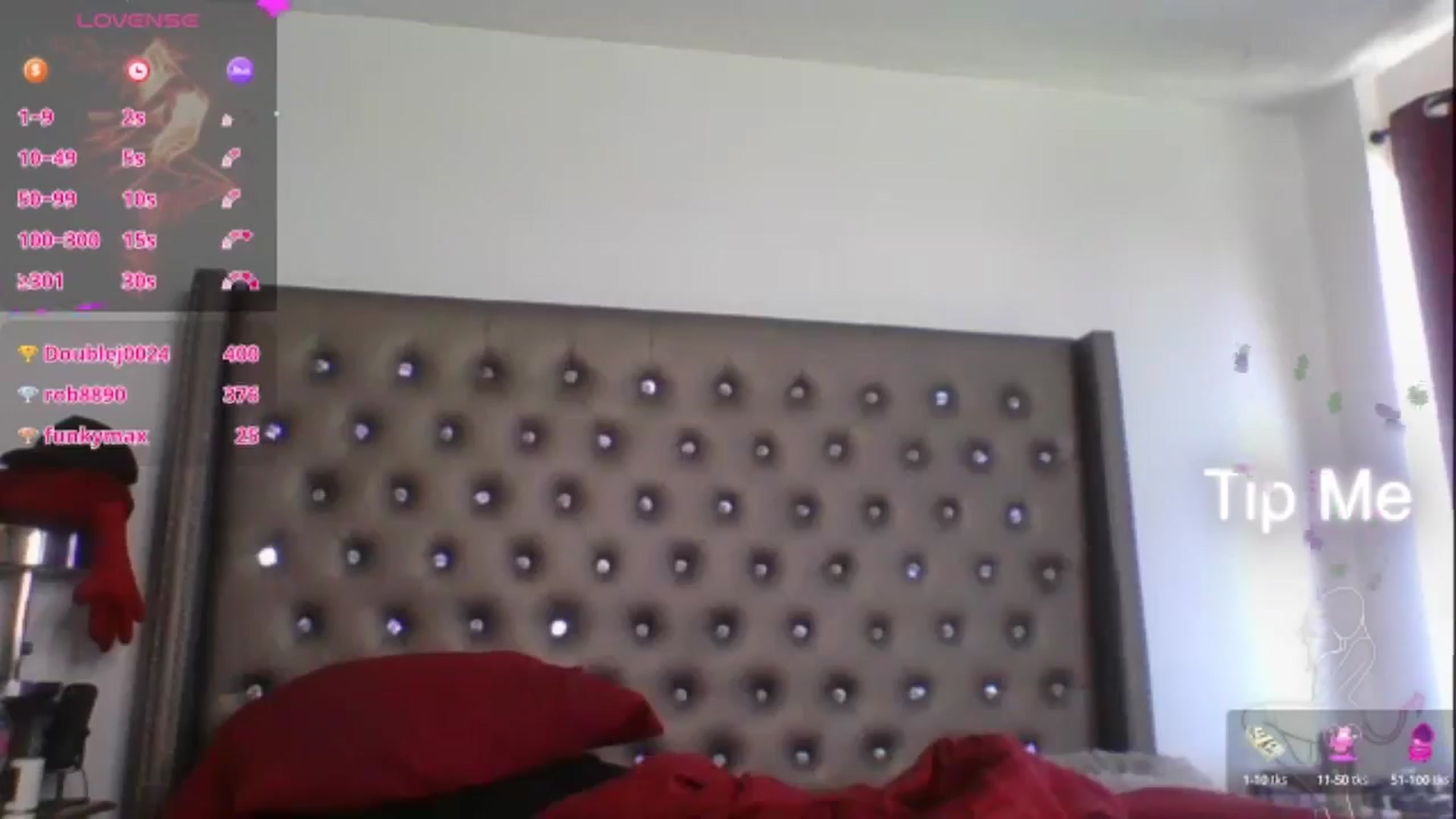 Gallery image thumbnail from Kezzlovesyou's myfreecams stream on, 08/19/2025, 20:43 image 18 of 20
