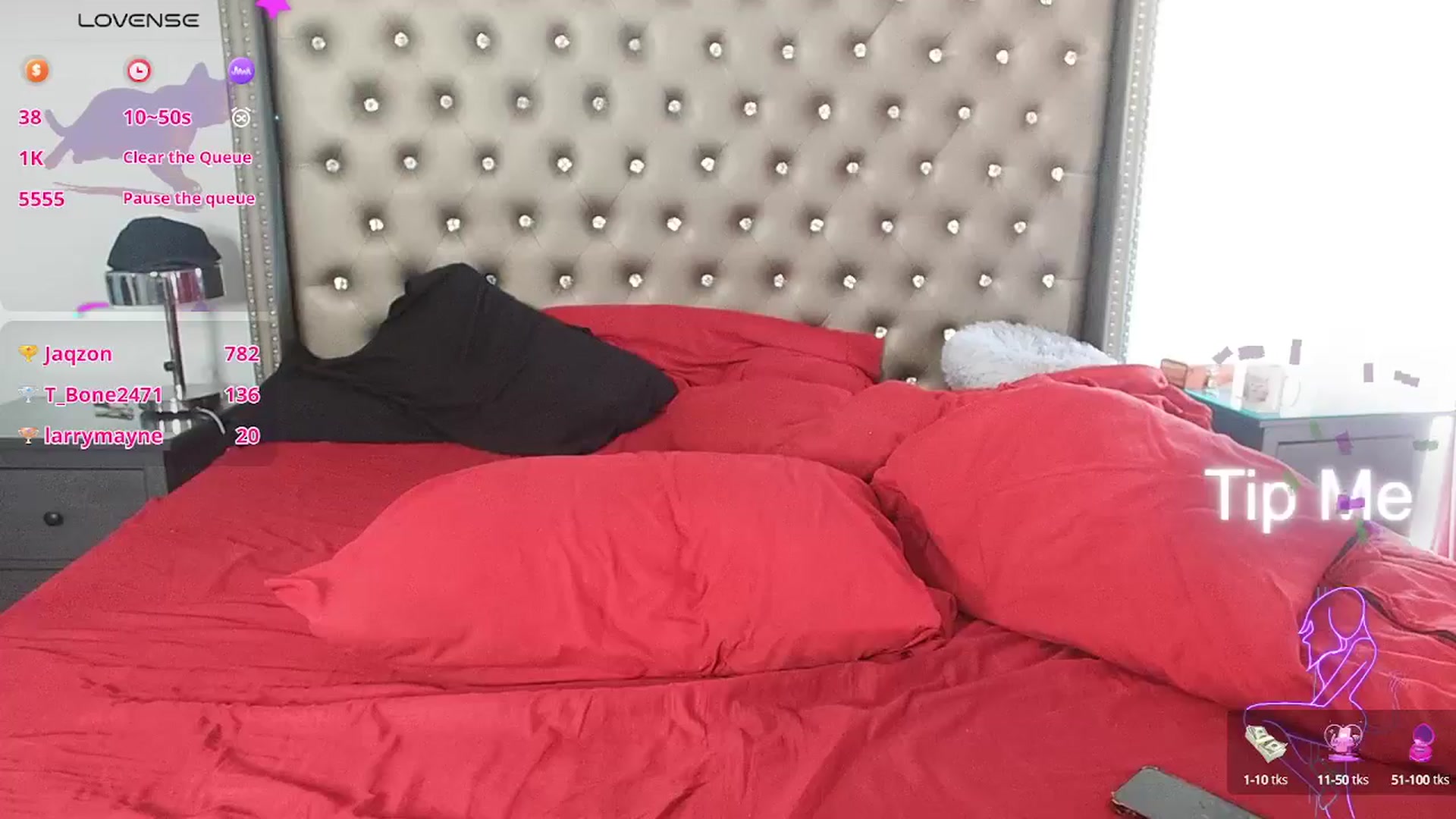 Gallery image thumbnail from Kezzlovesyou's myfreecams stream on, 08/30/2025, 21:00 image 7 of 20
