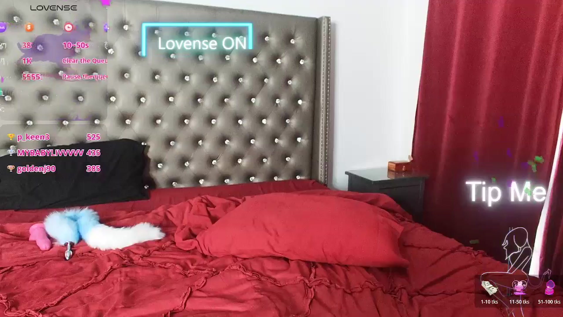 Gallery image thumbnail from Kezzlovesyou's myfreecams stream on, 10/28/2025, 02:22 image 14 of 20