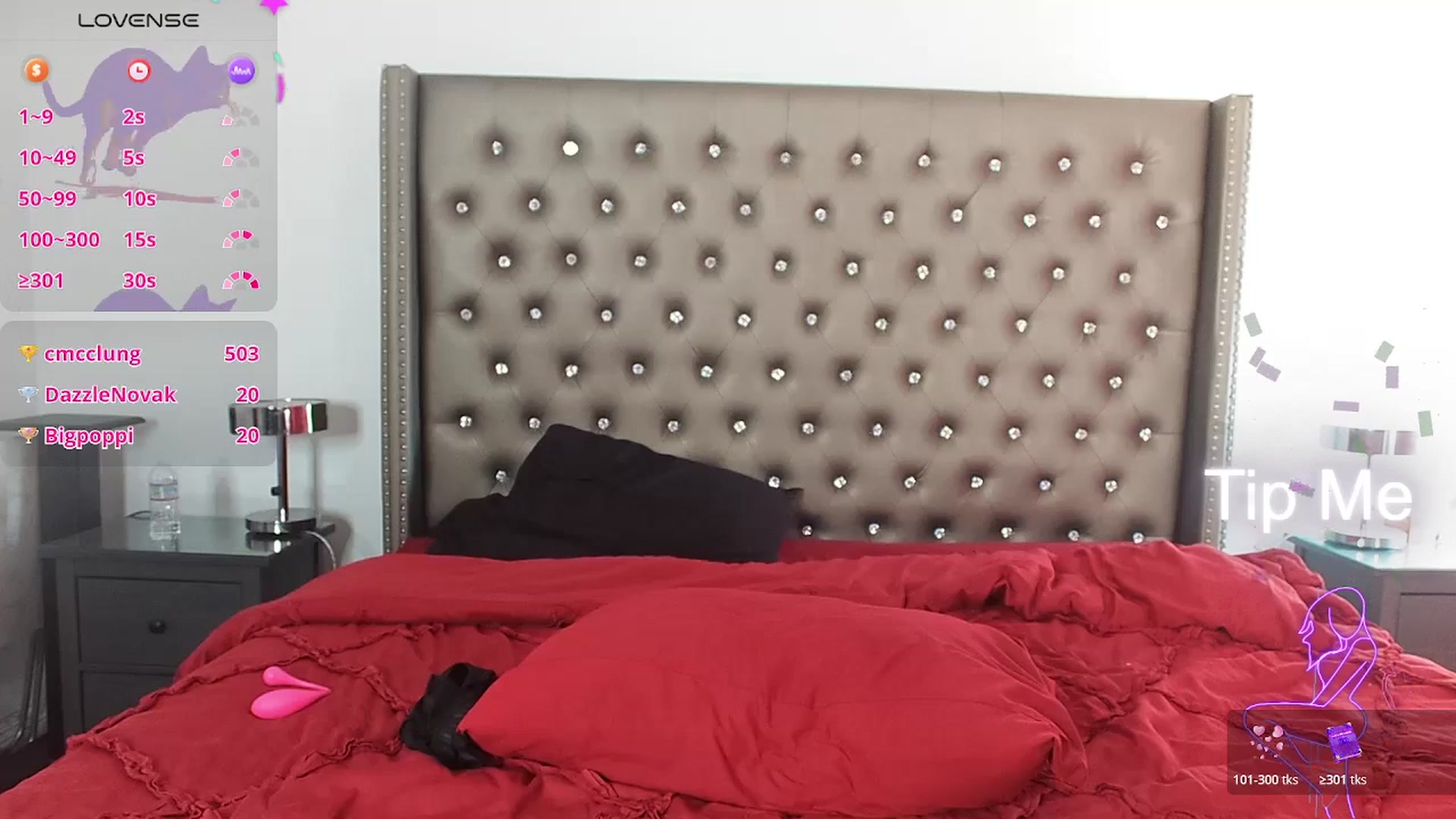 Gallery image thumbnail from Kezzlovesyou's myfreecams stream on, 10/31/2025, 19:14 image 6 of 20