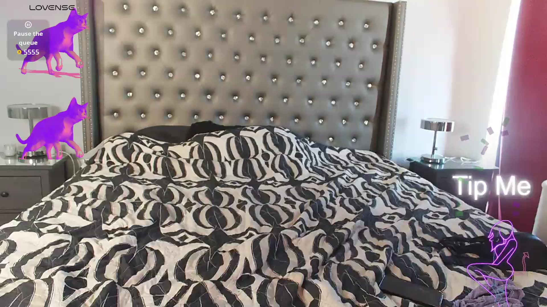 Gallery image thumbnail from Kezzlovesyou's myfreecams stream on, 06/24/2026, 23:58 image 17 of 20