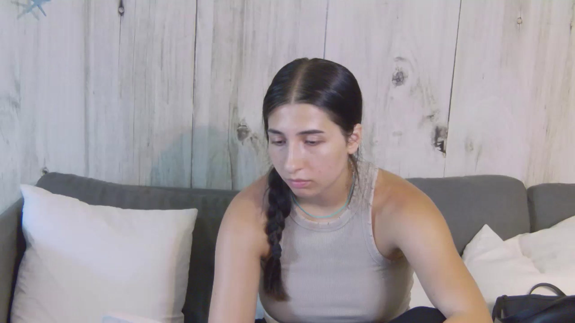 Gallery image thumbnail from Khadijaa's myfreecams stream on, 07/16/2024, 14:10 image 6 of 20