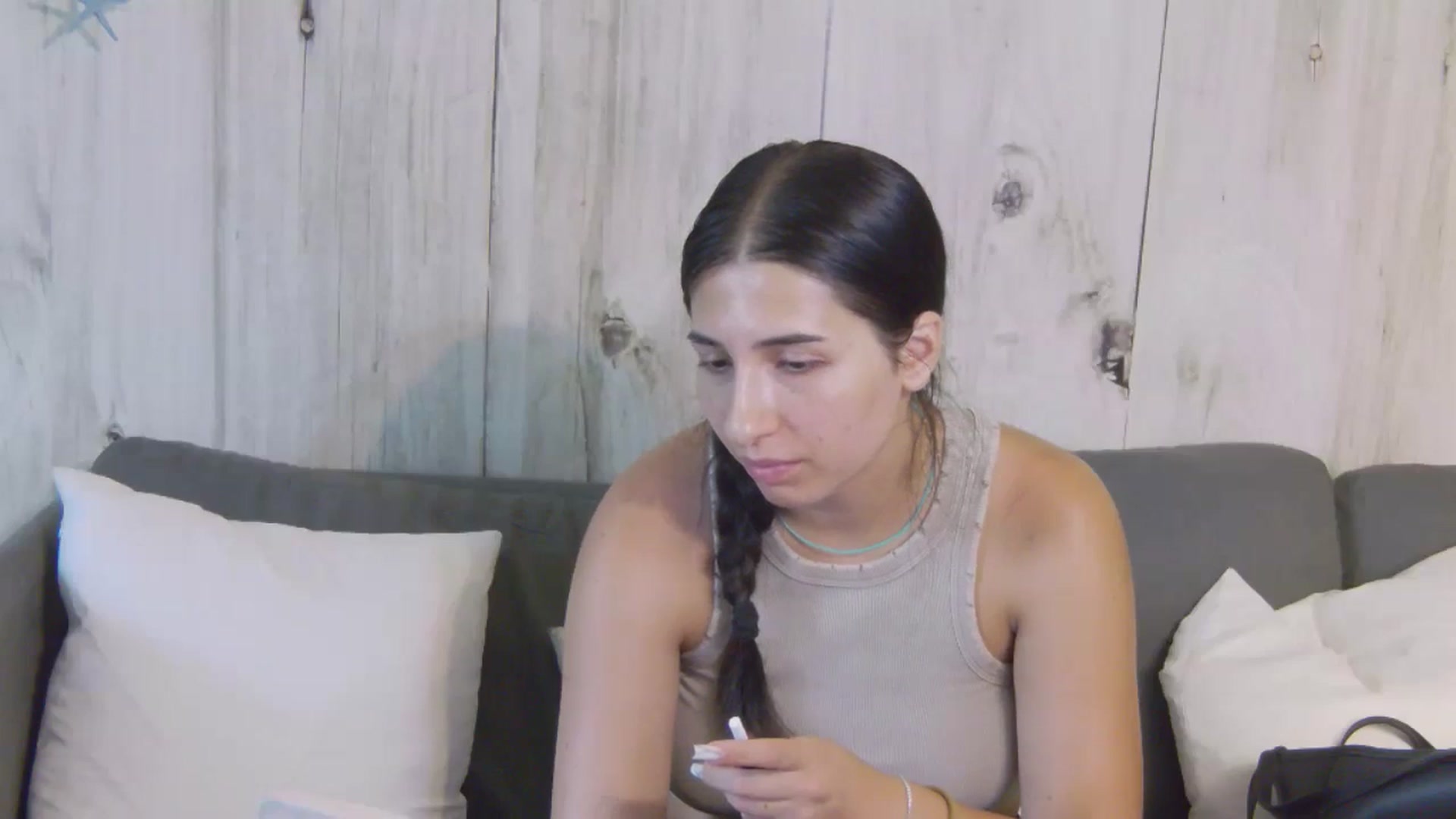 Gallery image thumbnail from Khadijaa's myfreecams stream on, 07/16/2024, 14:10 image 2 of 20