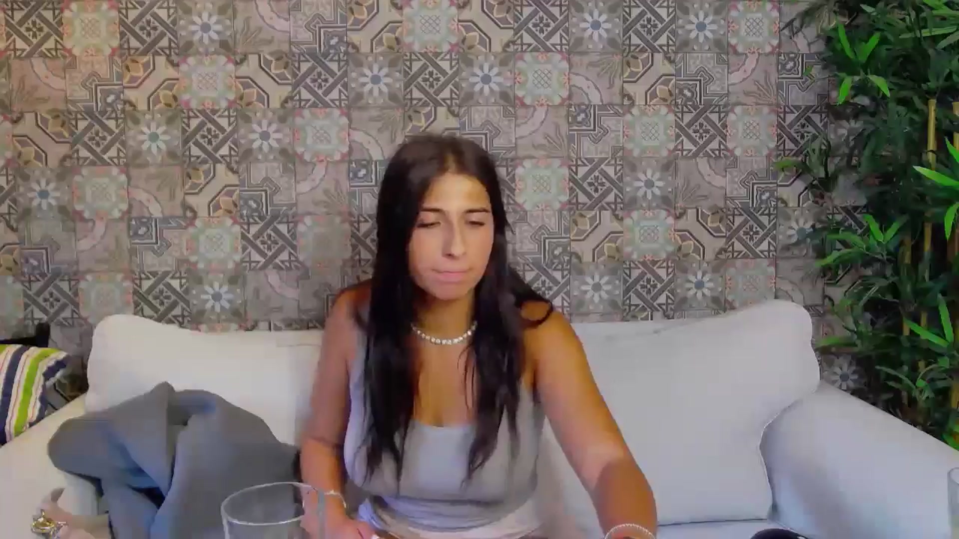 Gallery image thumbnail from Khadijaa's myfreecams stream on, 09/12/2024, 15:04 image 11 of 20