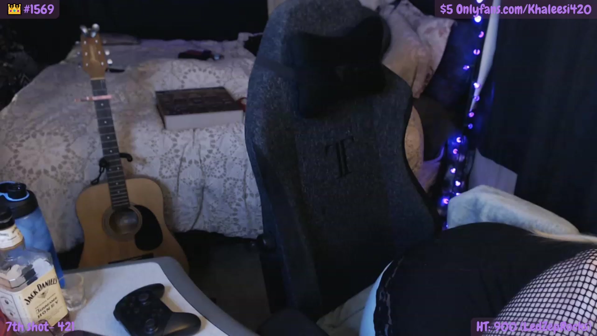 Gallery image thumbnail from Khaleesi420's myfreecams stream on, 12/11/2022, 11:36 image 12 of 20