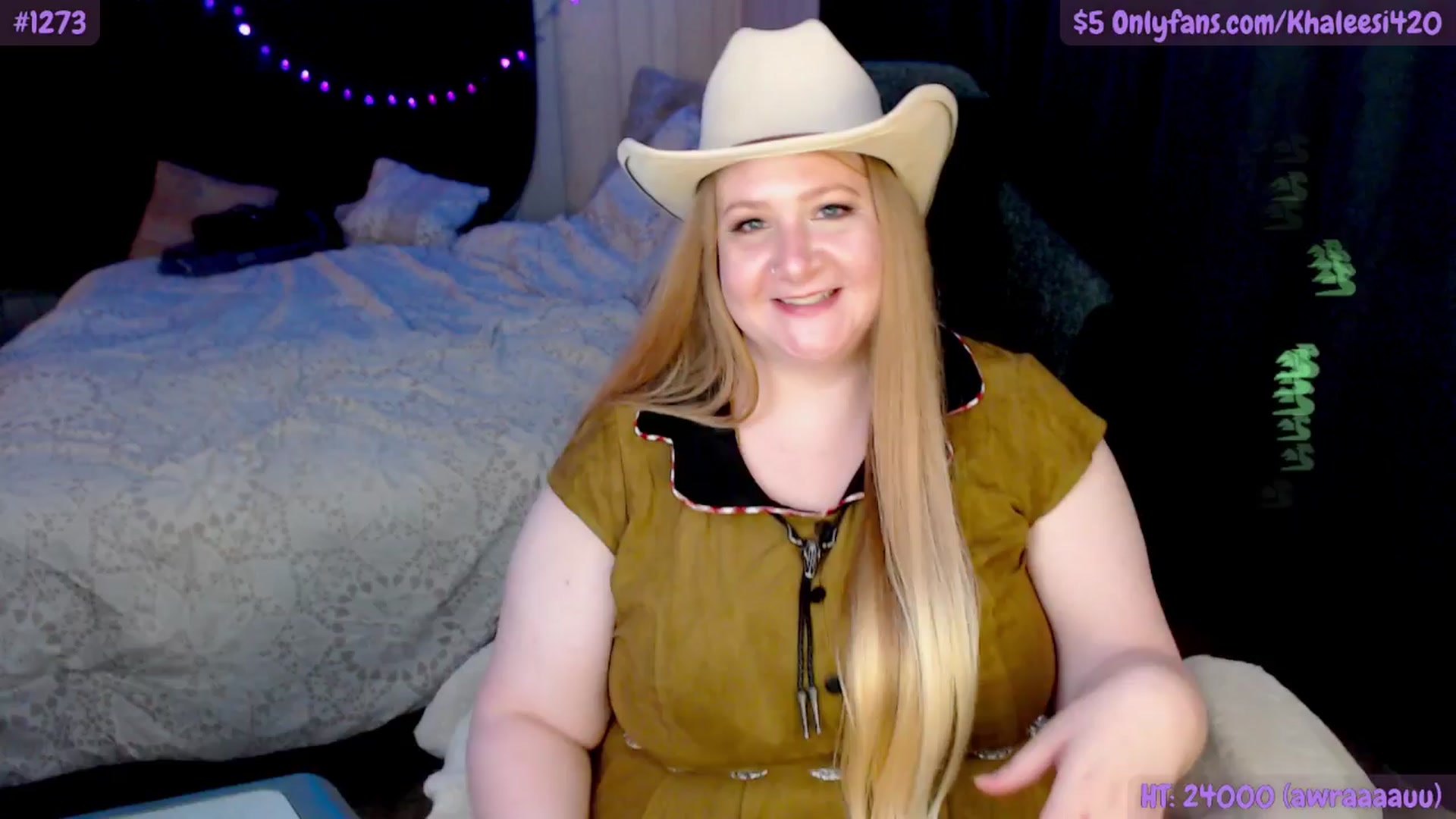 Gallery image thumbnail from Khaleesi420's myfreecams stream on, 10/18/2025, 09:29 image 13 of 20