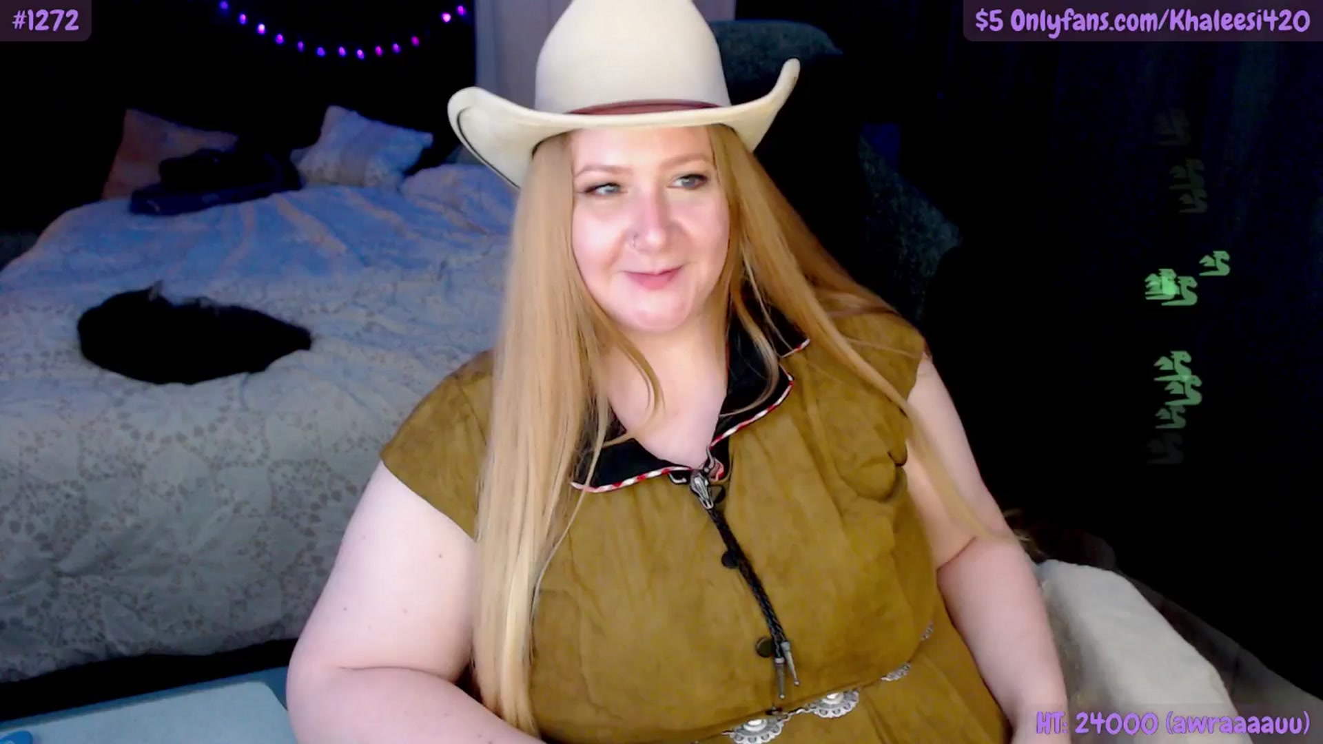 Gallery image thumbnail from Khaleesi420's myfreecams stream on, 10/18/2025, 09:29 image 7 of 20