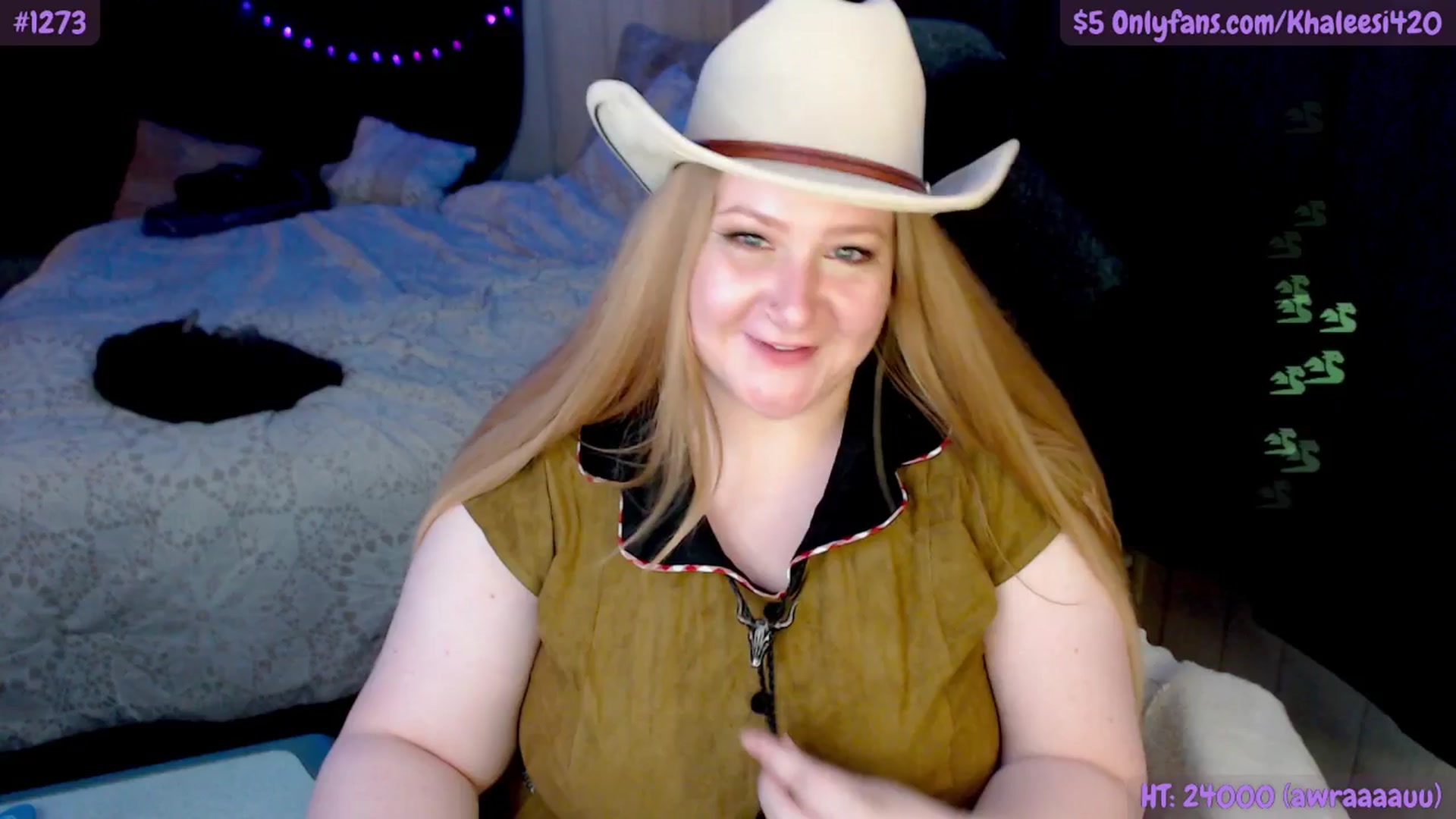 Gallery image thumbnail from Khaleesi420's myfreecams stream on, 10/18/2025, 09:29 image 8 of 20