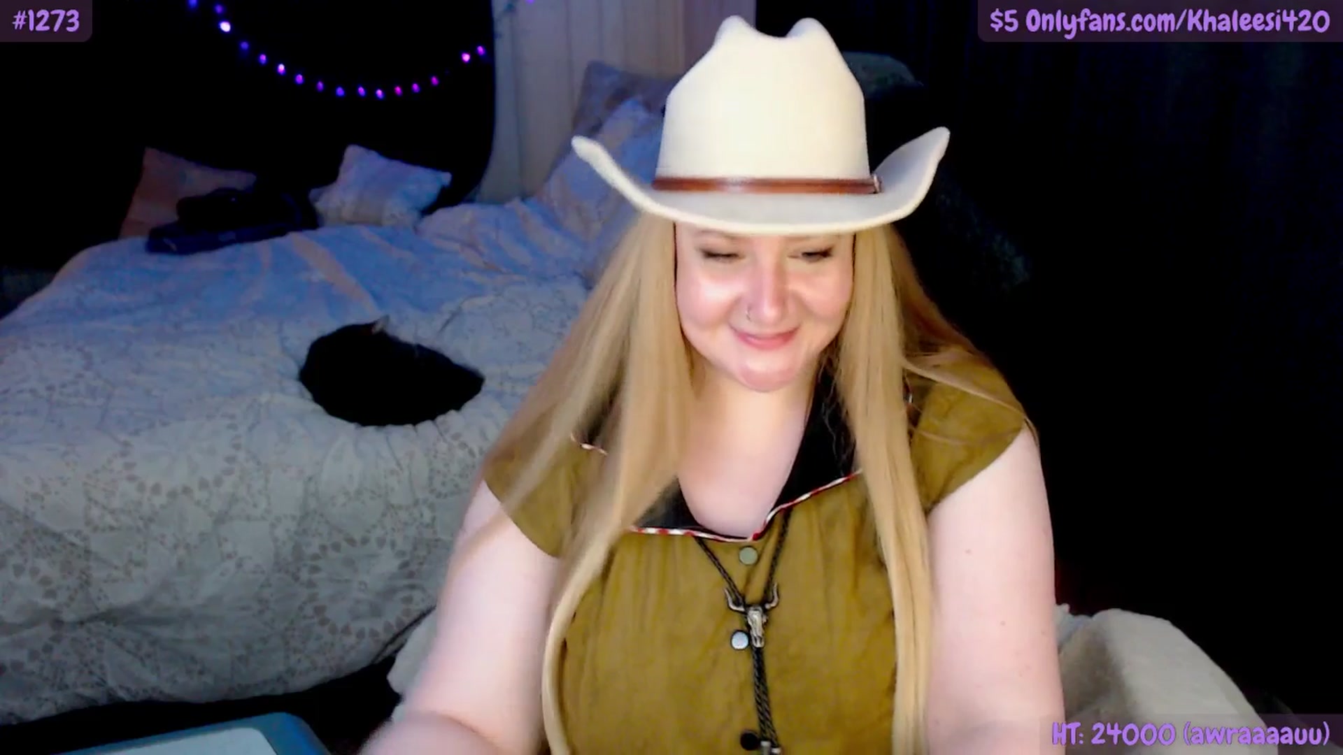 Gallery image thumbnail from Khaleesi420's myfreecams stream on, 10/18/2025, 10:18 image 5 of 20