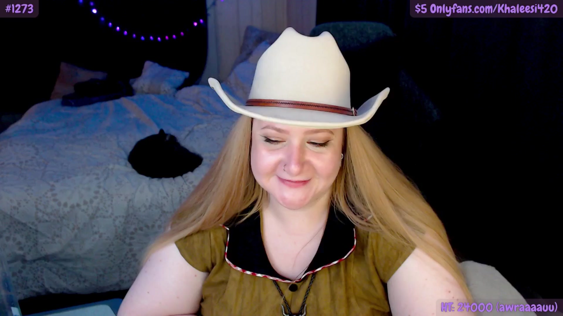 Gallery image thumbnail from Khaleesi420's myfreecams stream on, 10/18/2025, 10:18 image 2 of 20