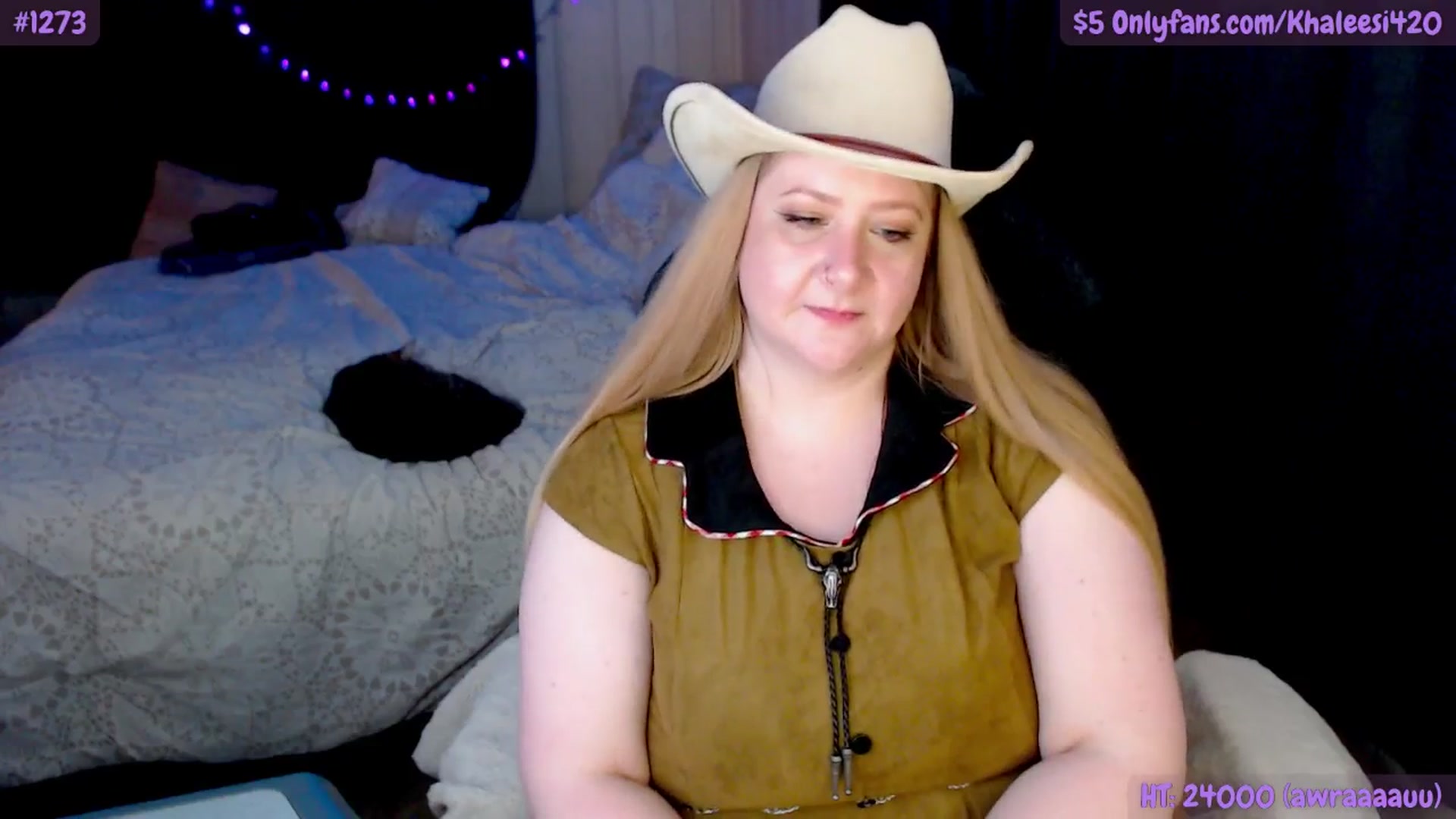 Gallery image thumbnail from Khaleesi420's myfreecams stream on, 10/18/2025, 10:18 image 8 of 20