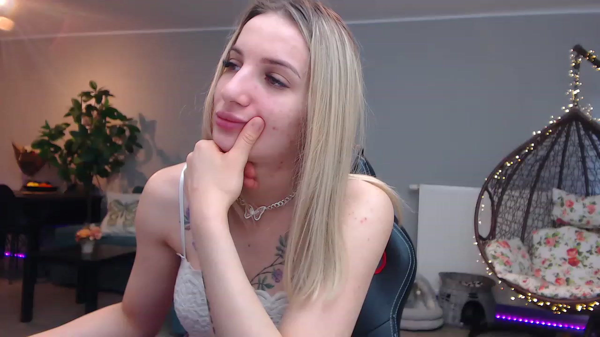 Gallery image thumbnail from KhalessiST's myfreecams stream on, 02/26/2023, 08:59 image 20 of 20