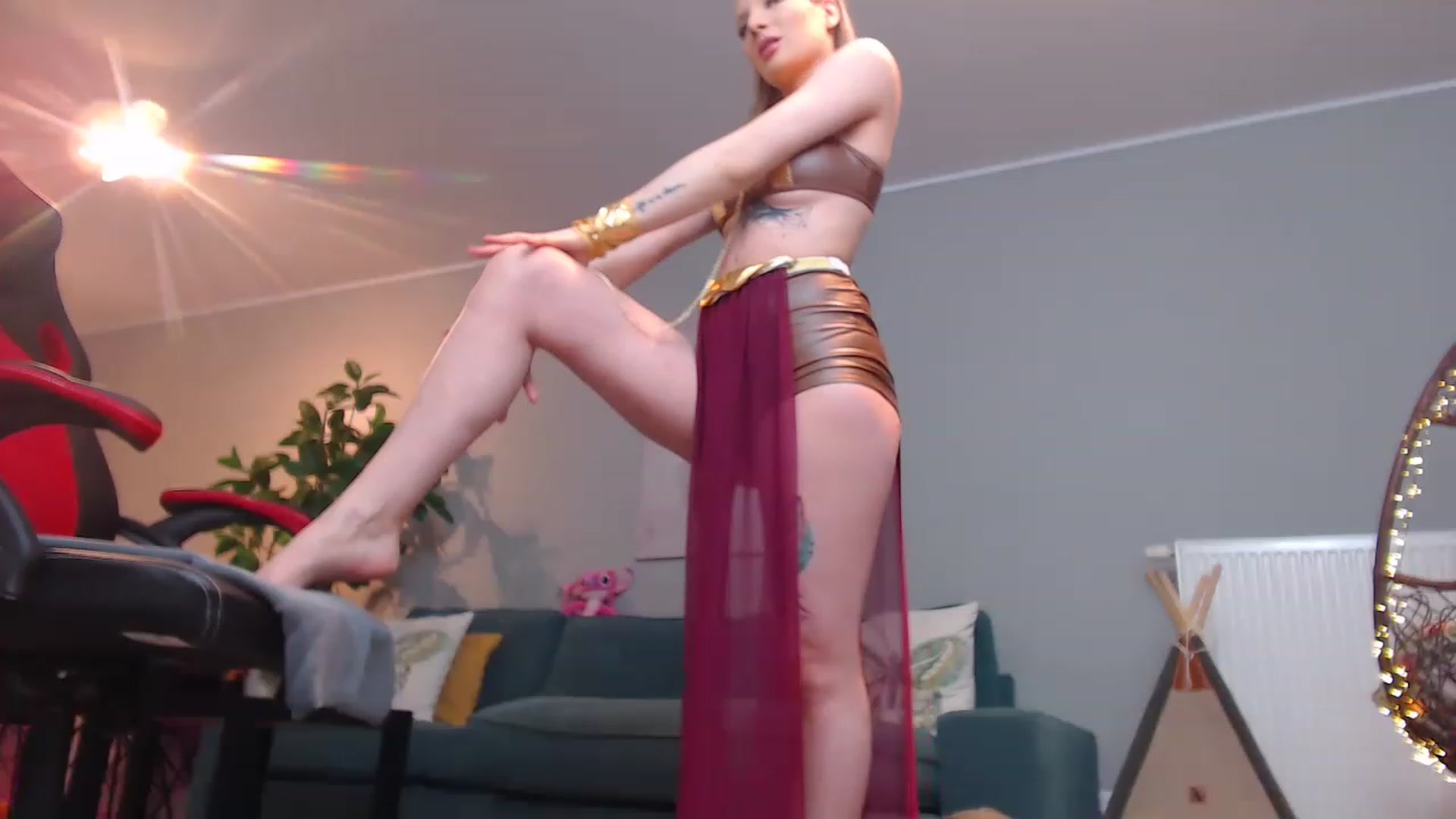 Gallery image thumbnail from KhalessiST's myfreecams stream on, 03/31/2023, 07:55 image 12 of 20