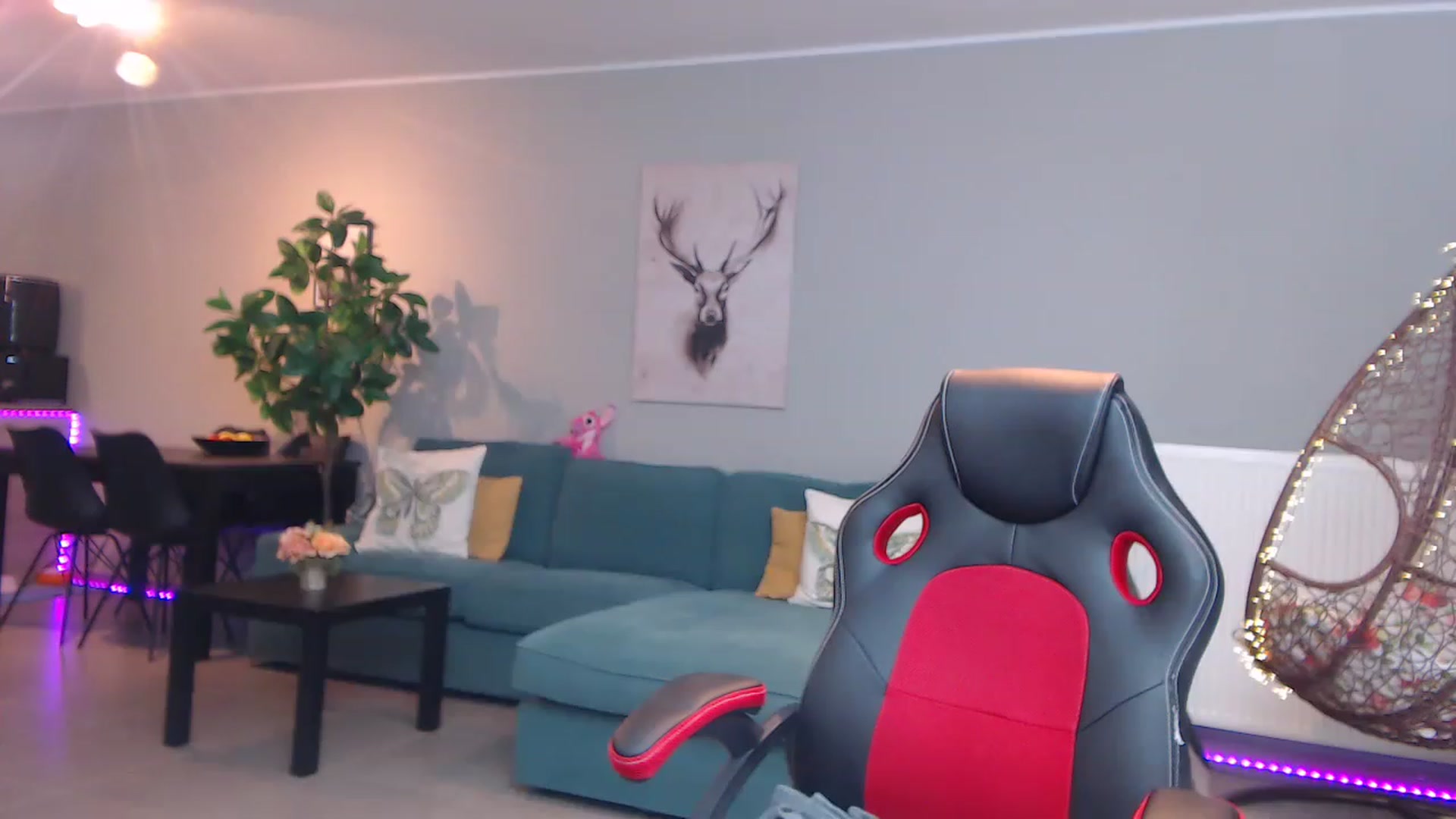 Gallery image thumbnail from KhalessiST's myfreecams stream on, 04/09/2023, 08:11 image 13 of 20