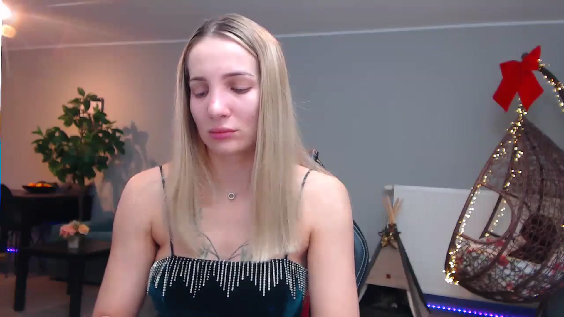 Gallery image thumbnail from KhalessiST's myfreecams stream on, 11/09/2023, 09:05 image 8 of 20