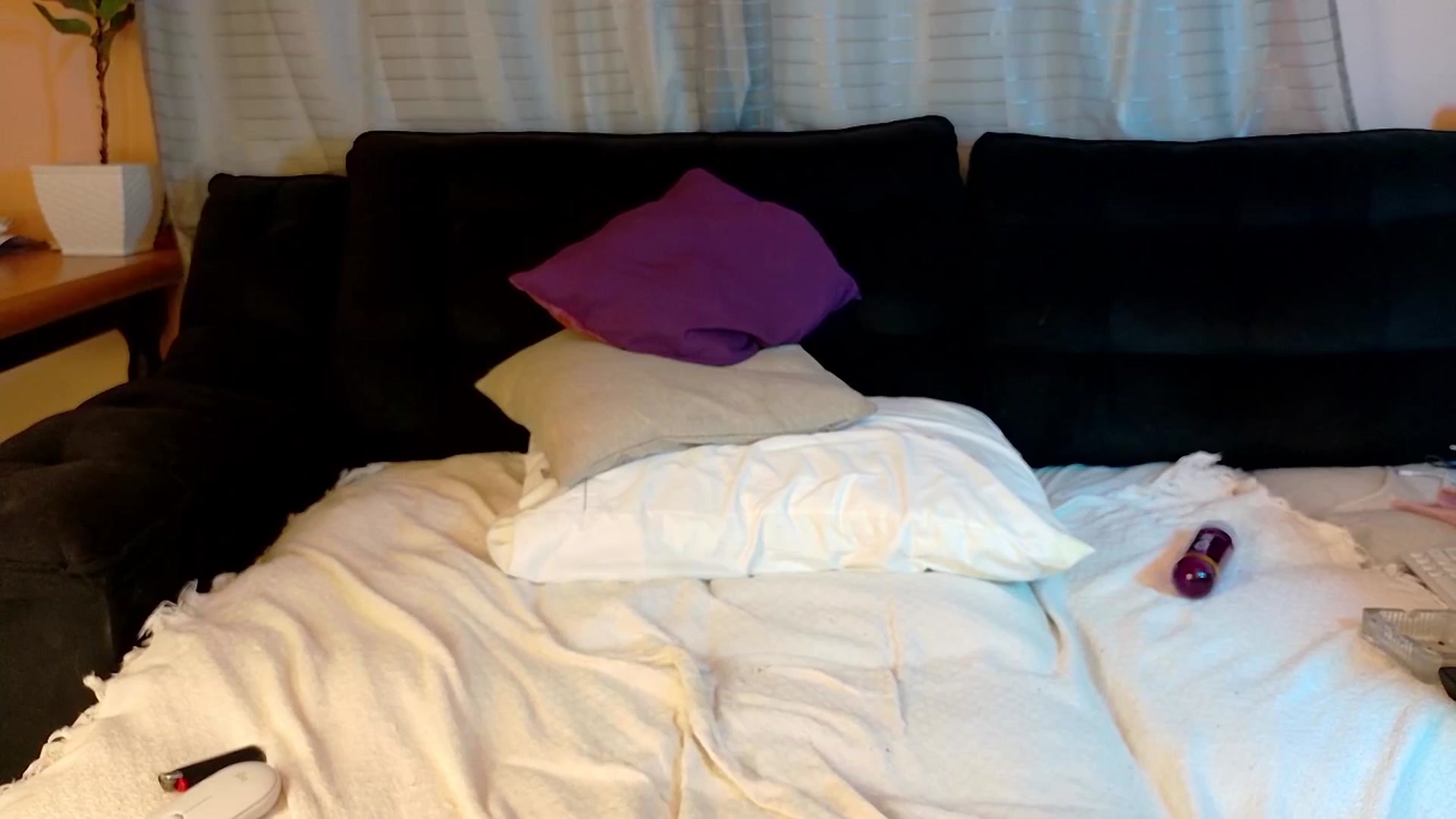 Gallery image thumbnail from Khameleon's myfreecams stream on, 05/01/2026, 05:10 image 20 of 20