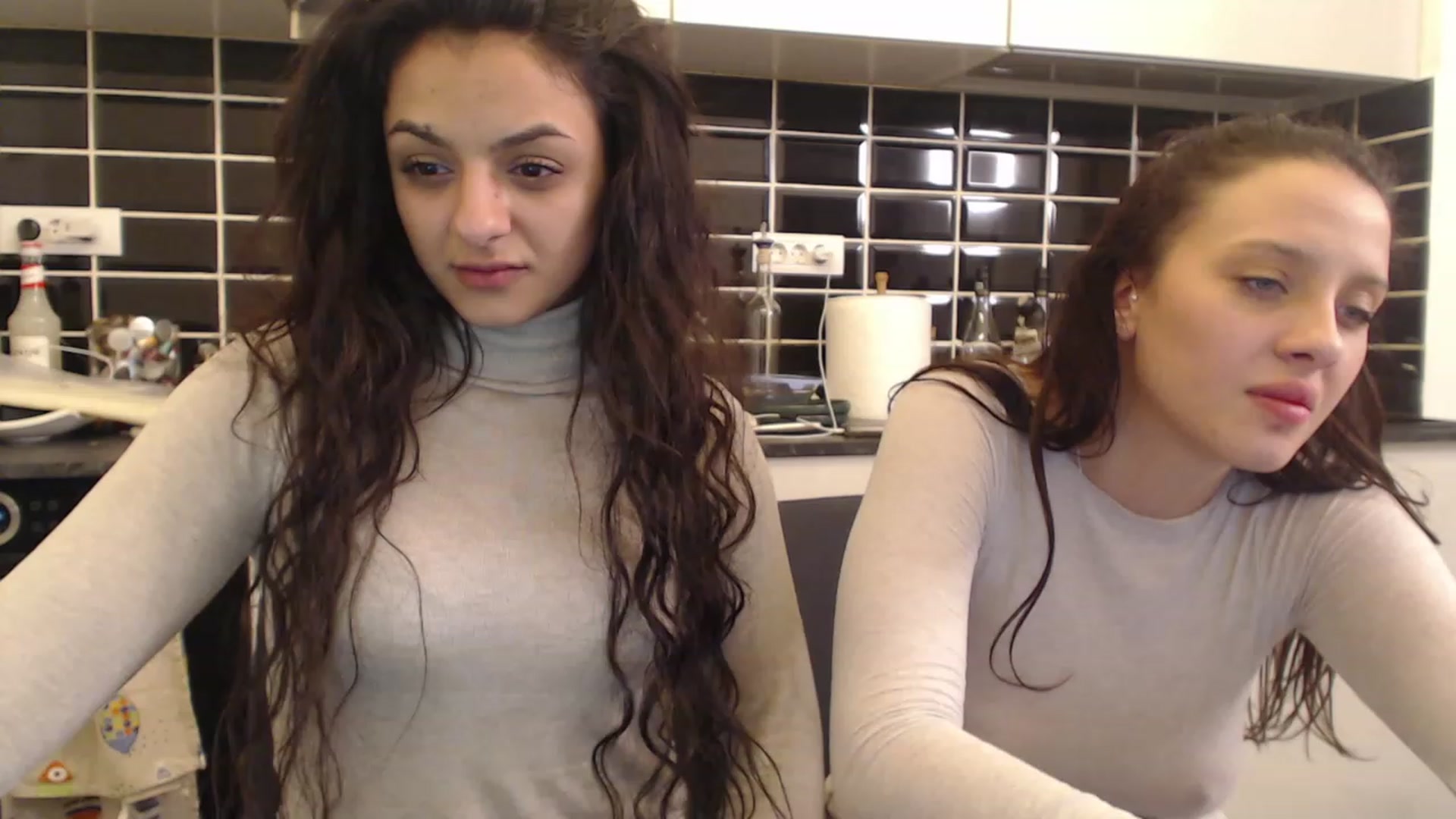 Gallery image thumbnail from Khateee's myfreecams stream on, 12/19/2022, 24:51 image 19 of 20