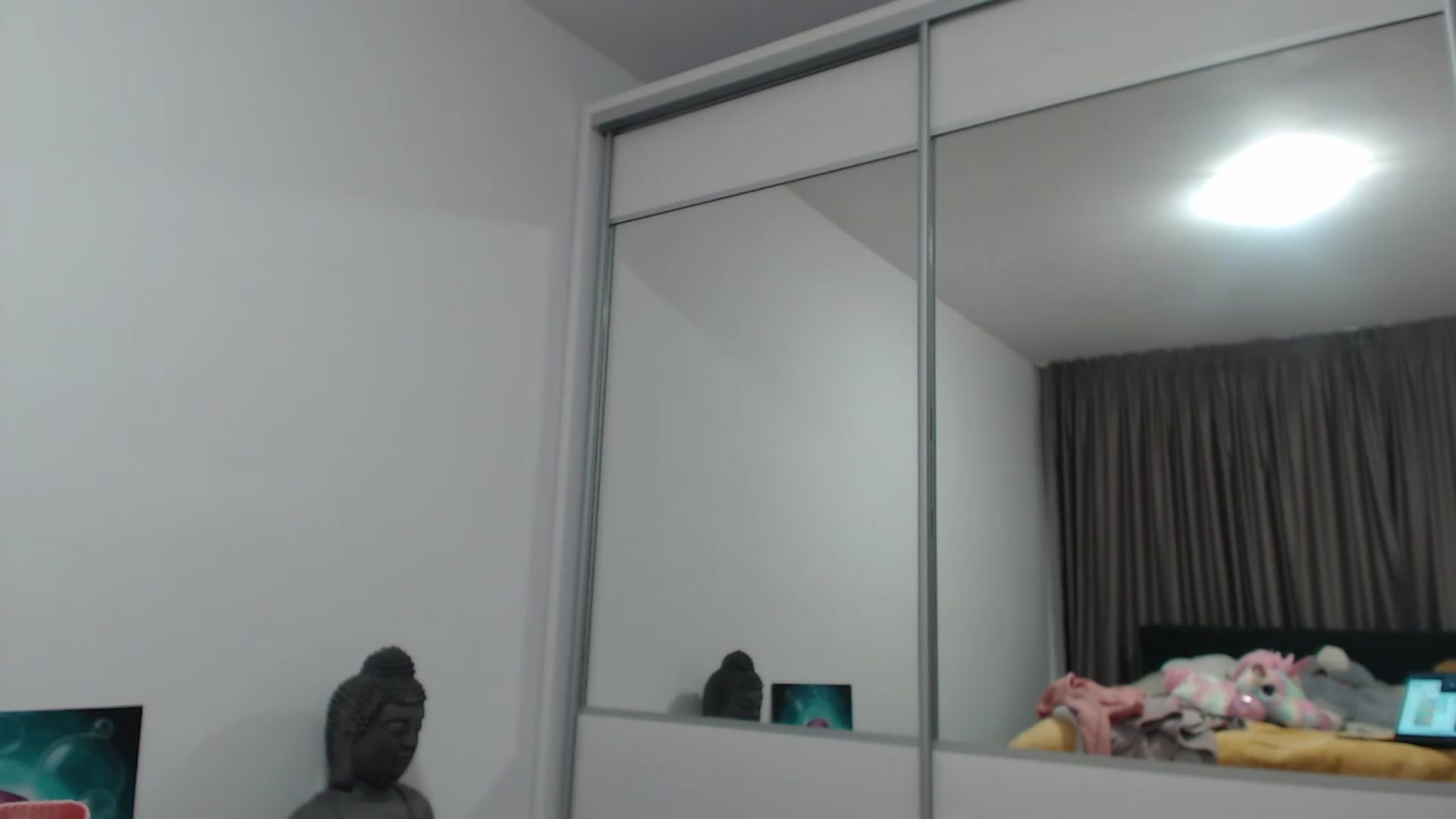 Gallery image thumbnail from Khateee's myfreecams stream on, 12/24/2022, 17:33 image 17 of 20