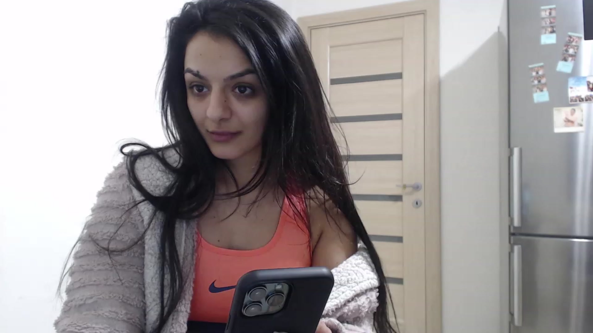 Gallery image thumbnail from Khateee's myfreecams stream on, 12/26/2022, 24:04 image 13 of 20