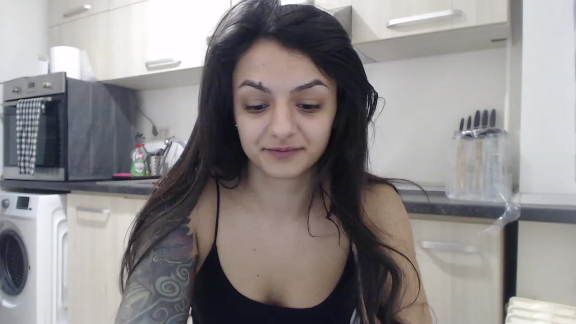 Gallery image thumbnail from Khateee's myfreecams stream on, 12/27/2022, 16:34 image 5 of 20