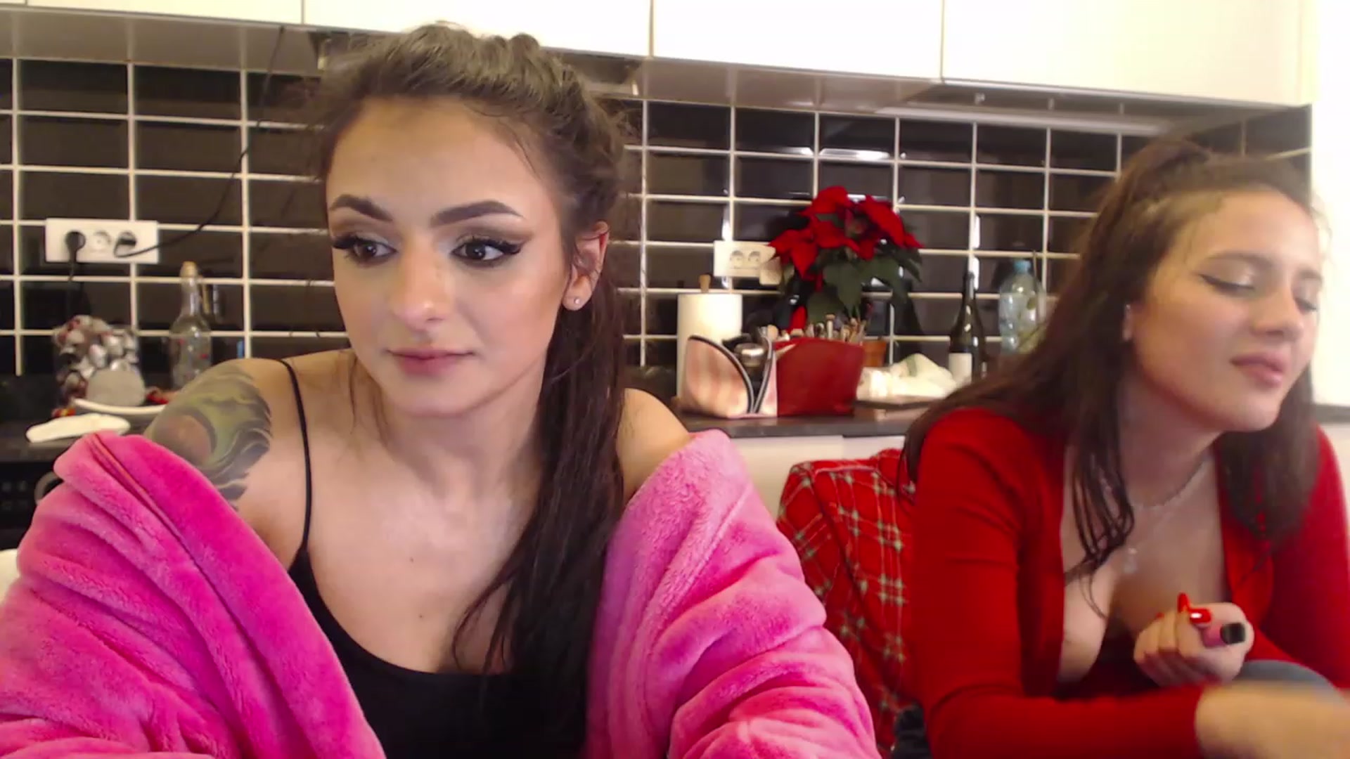 Gallery image thumbnail from Khateee's myfreecams stream on, 12/28/2022, 02:02 image 20 of 20