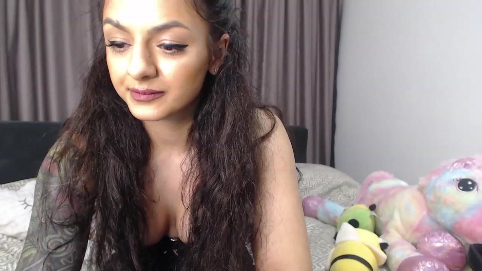 Gallery image thumbnail from Khateee's myfreecams stream on, 12/29/2022, 19:55 image 5 of 20