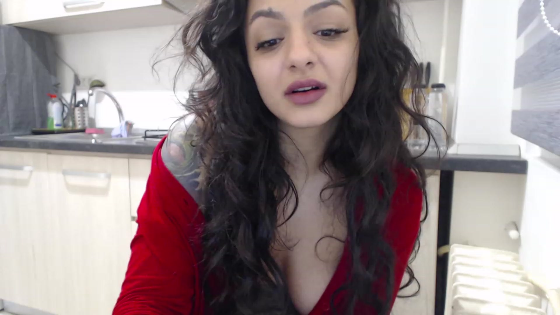 Gallery image thumbnail from Khateee's myfreecams stream on, 01/02/2023, 01:50 image 8 of 20