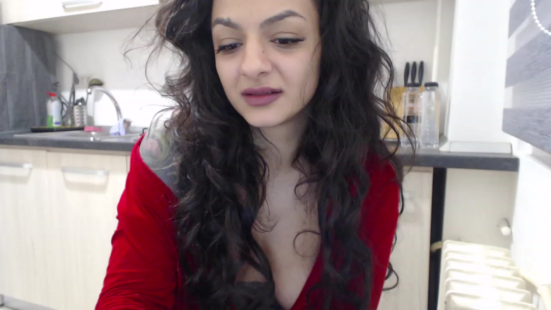 Gallery image thumbnail from Khateee's myfreecams stream on, 01/02/2023, 03:46 image 1 of 20