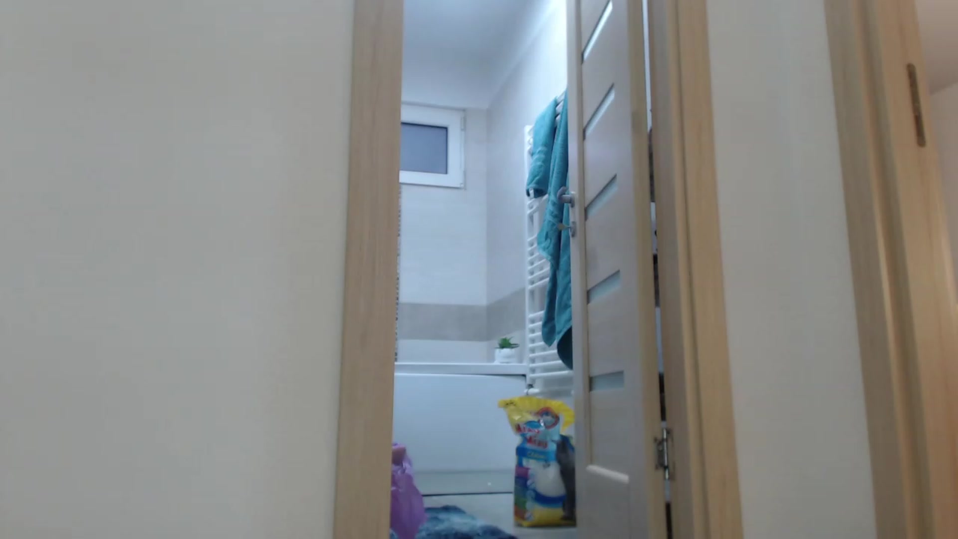Gallery image thumbnail from Khateee's myfreecams stream on, 01/02/2023, 15:05 image 1 of 20
