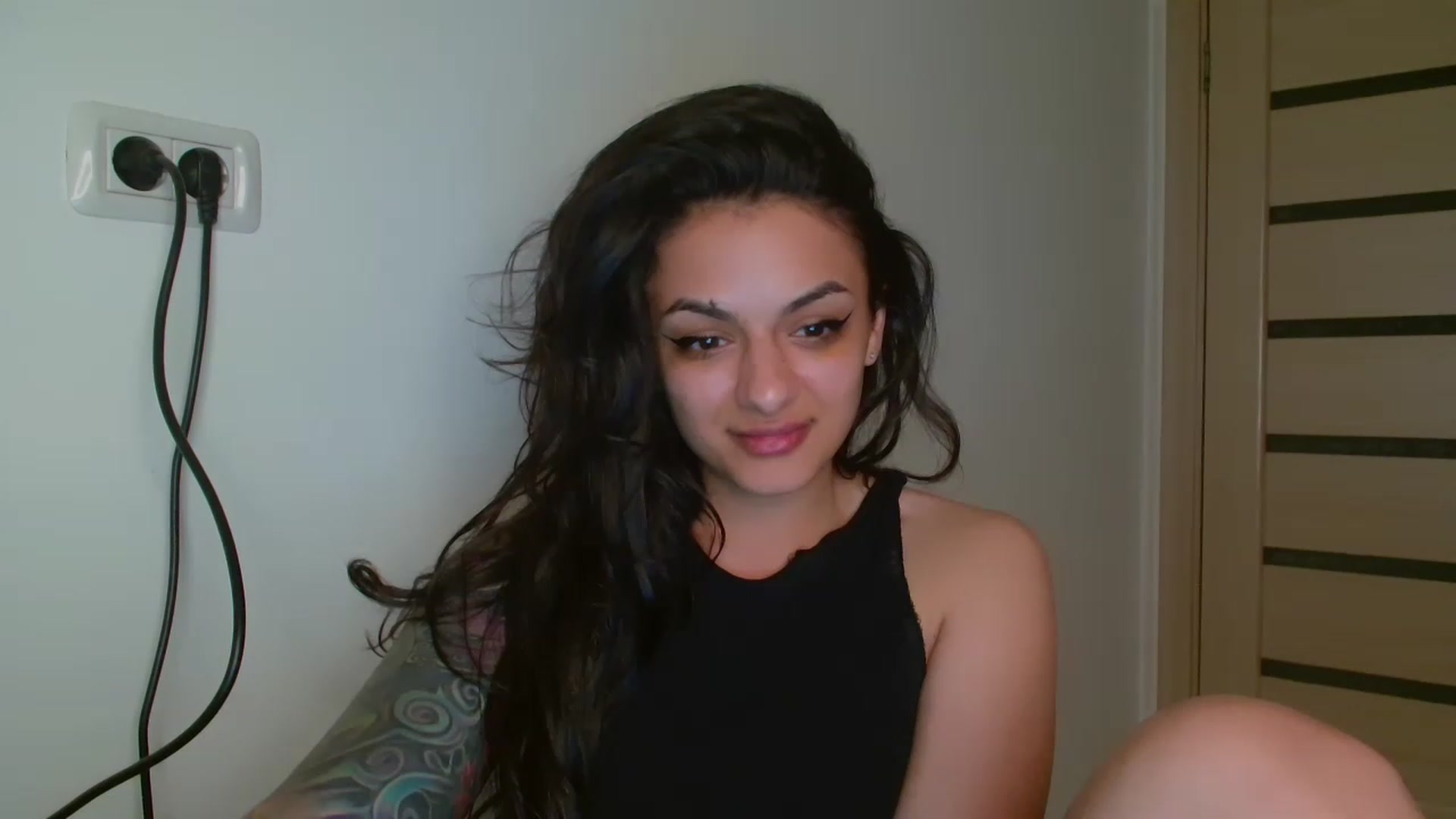 Gallery image thumbnail from Khateee's myfreecams stream on, 05/25/2023, 16:09 image 12 of 20