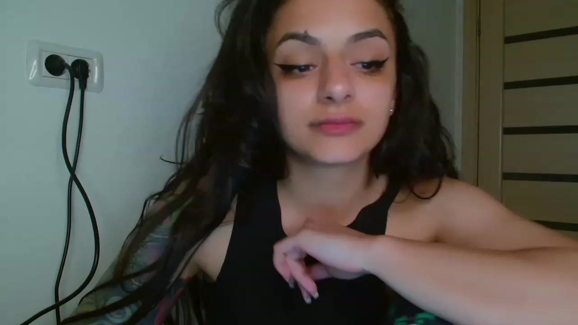 Gallery image thumbnail from Khateee's myfreecams stream on, 05/25/2023, 16:09 image 7 of 20