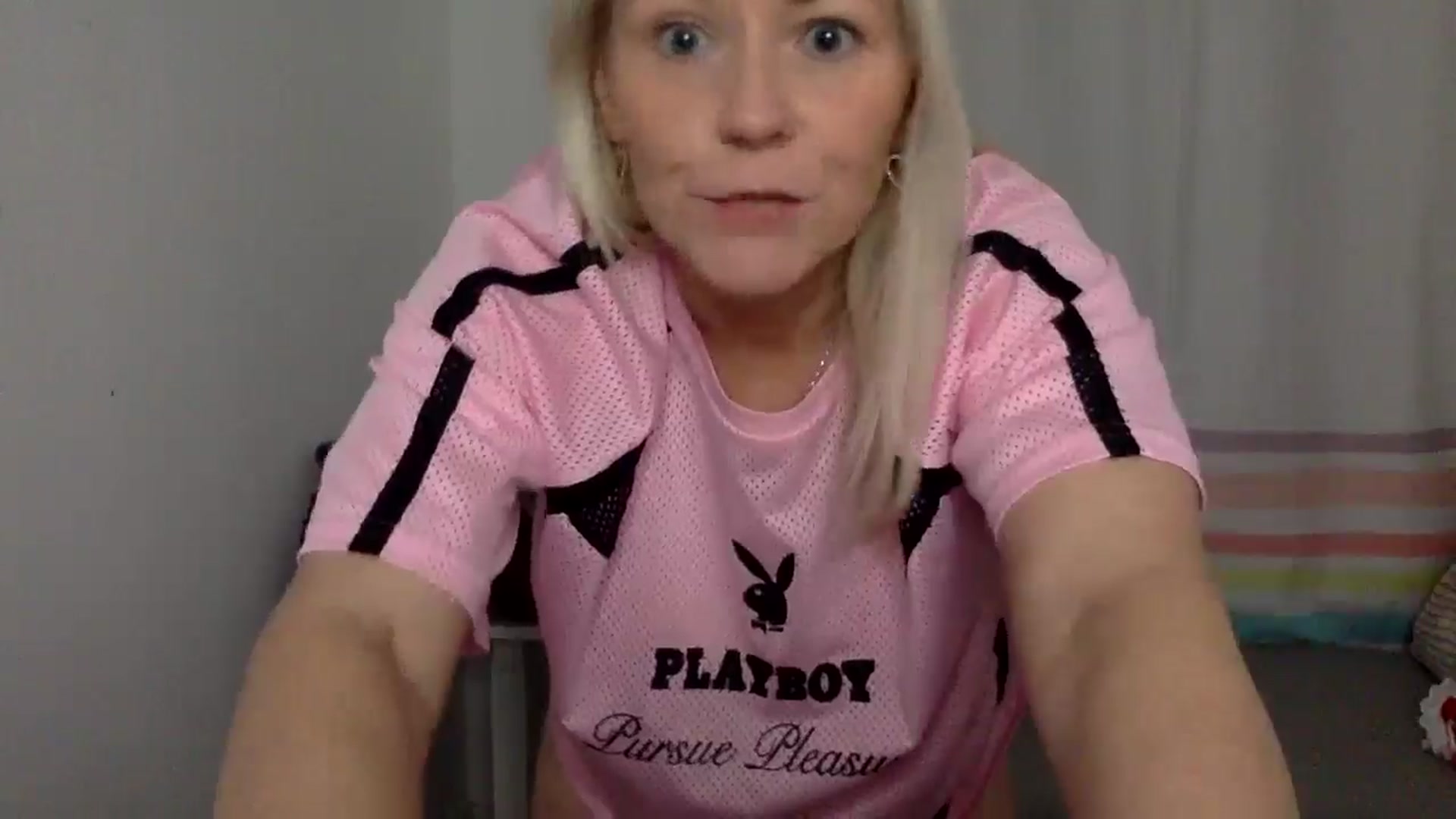 Gallery image thumbnail from Khlovember's myfreecams stream on, 11/09/2025, 14:34 image 8 of 20