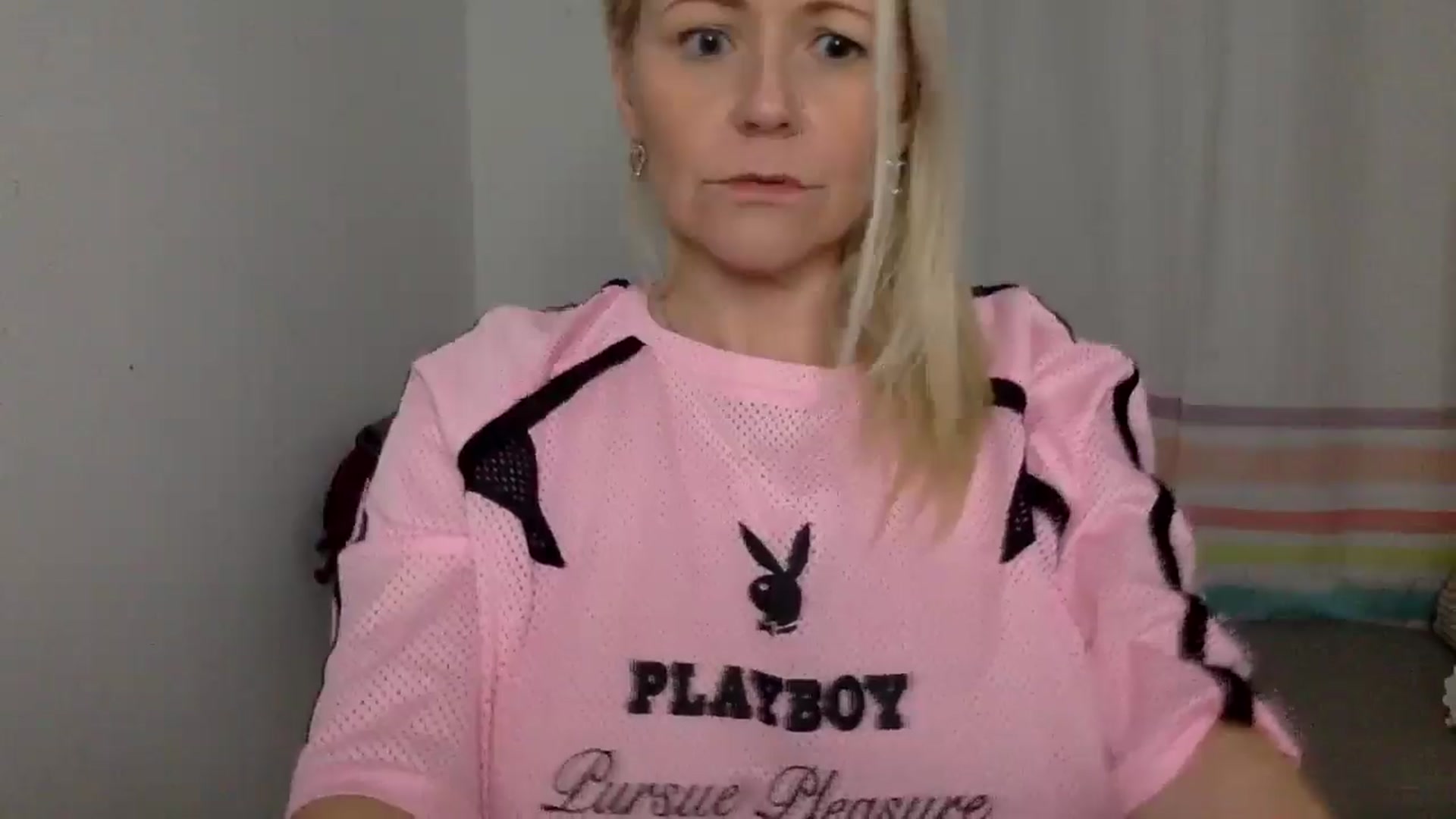Gallery image thumbnail from Khlovember's myfreecams stream on, 11/09/2025, 17:17 image 5 of 20