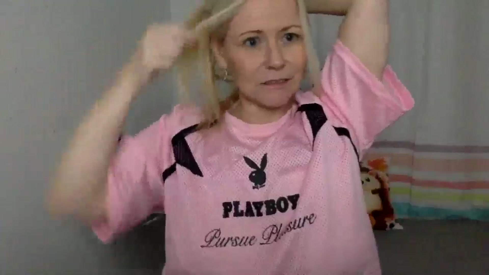 Gallery image thumbnail from Khlovember's myfreecams stream on, 11/09/2025, 17:48 image 9 of 20