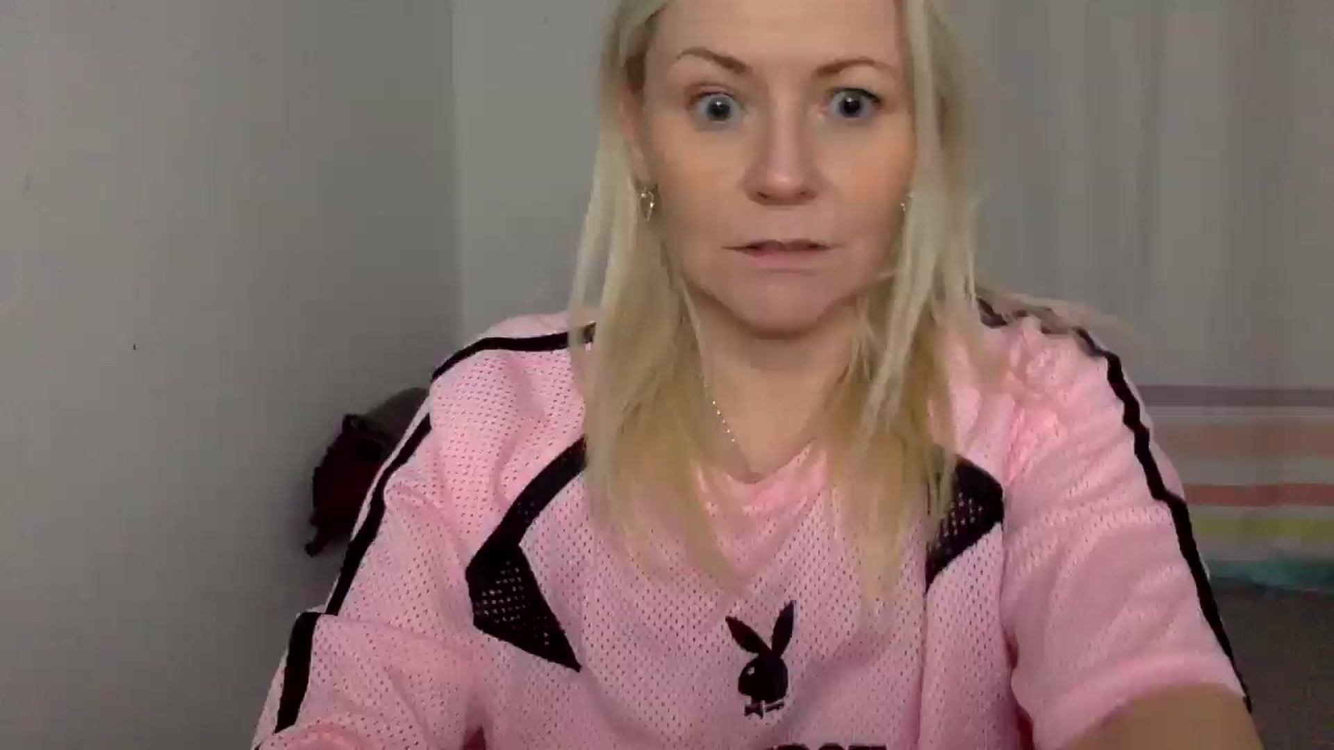 Gallery image thumbnail from Khlovember's myfreecams stream on, 11/09/2025, 17:48 image 13 of 20