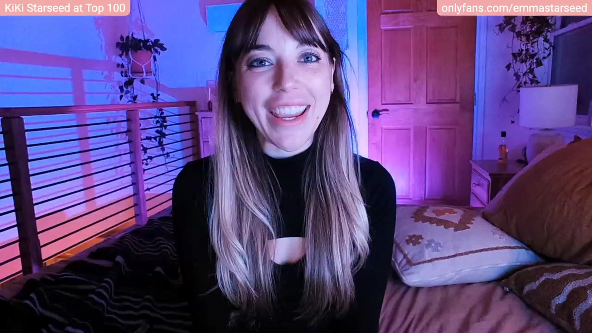 Gallery image thumbnail from KiKiStarseed's myfreecams stream on, 05/01/2023, 05:17 image 16 of 20