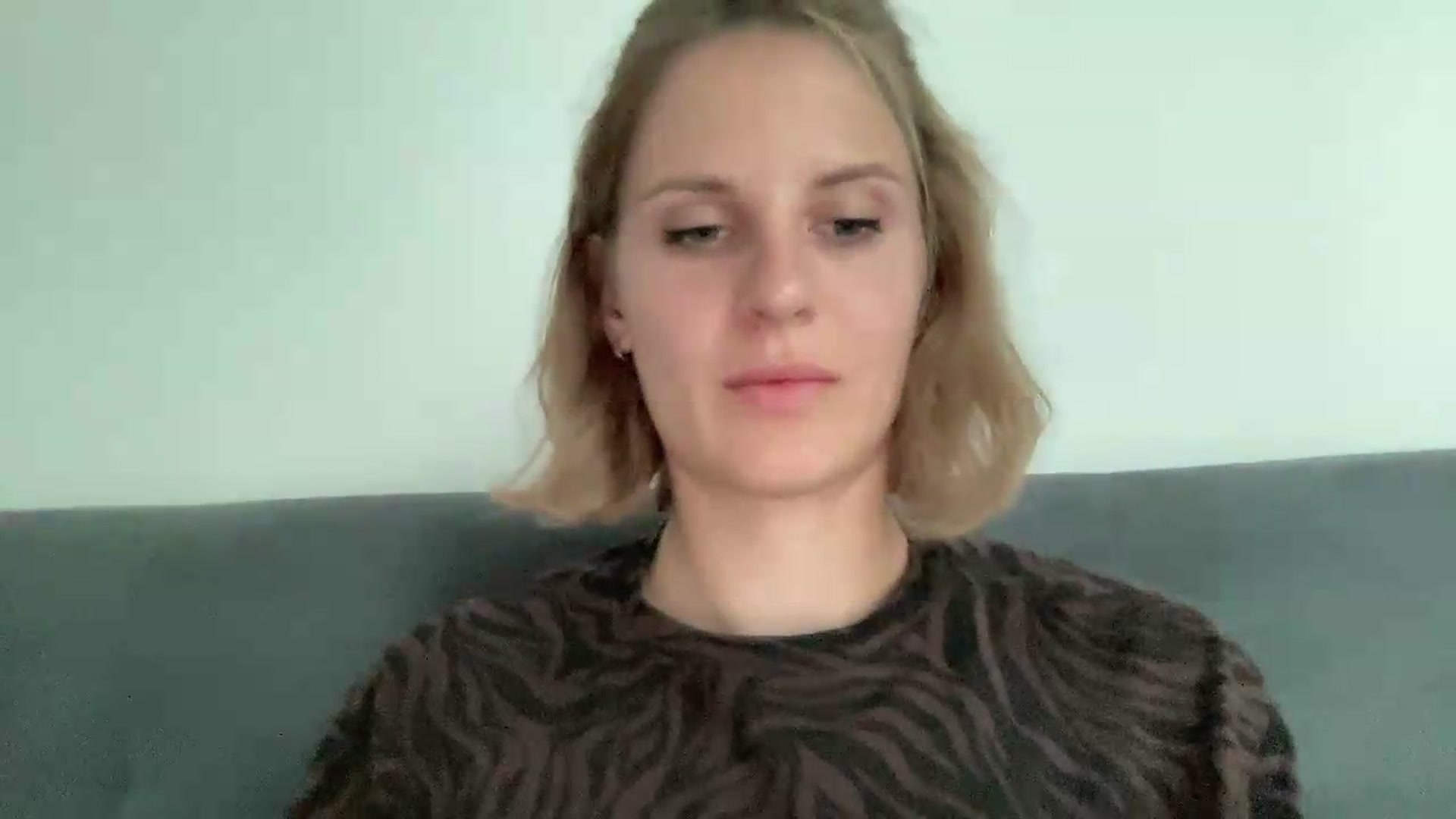 Gallery image thumbnail from KiaraBloom's myfreecams stream on, 08/10/2026, 17:00 image 14 of 20