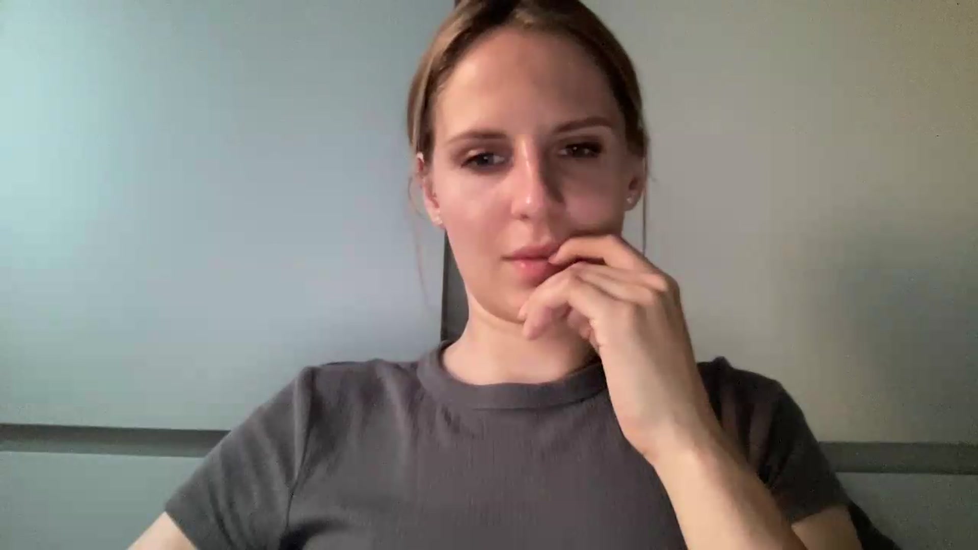 Gallery image thumbnail from KiaraBloom's myfreecams stream on, 08/19/2026, 16:52 image 2 of 20